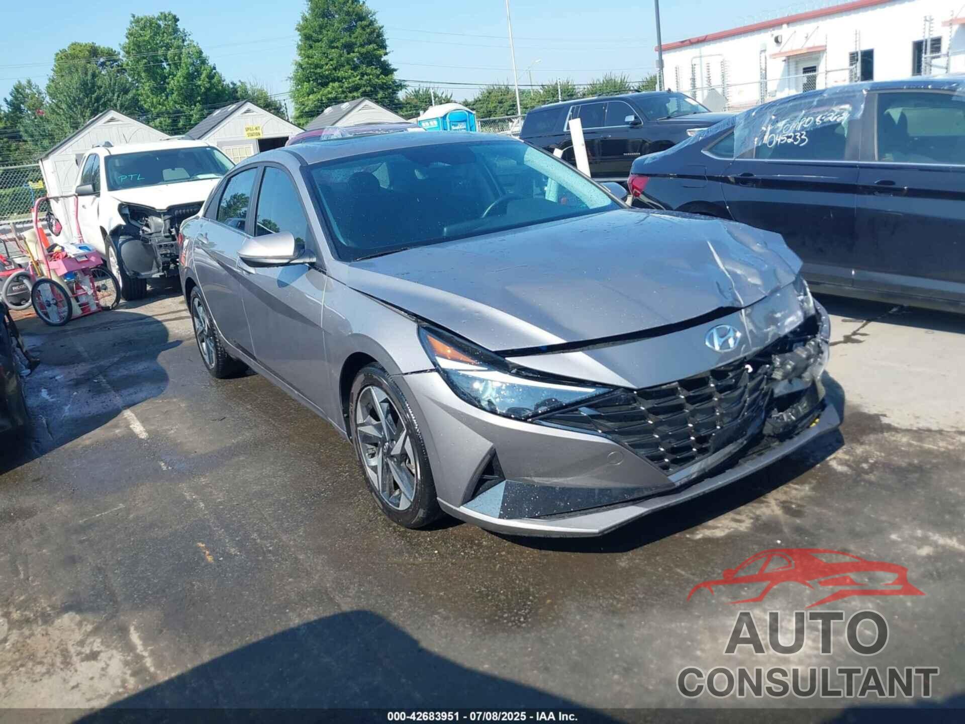 HYUNDAI ELANTRA 2023 - KMHLP4AG4PU501600