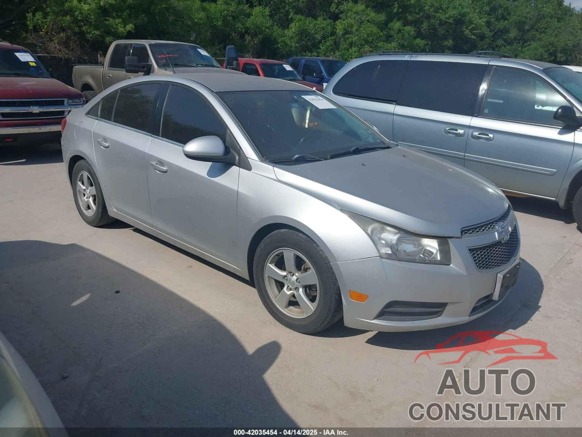 CHEVROLET CRUZE 2014 - 1G1PC5SB1E7363707