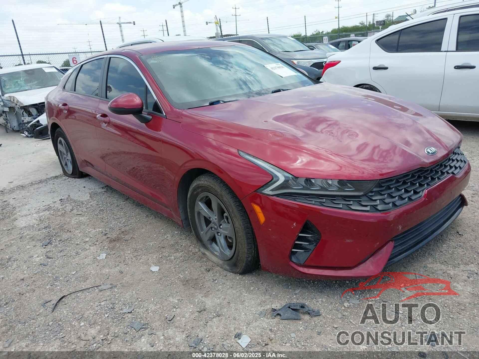 KIA K5 2021 - 5XXG14J22MG070641