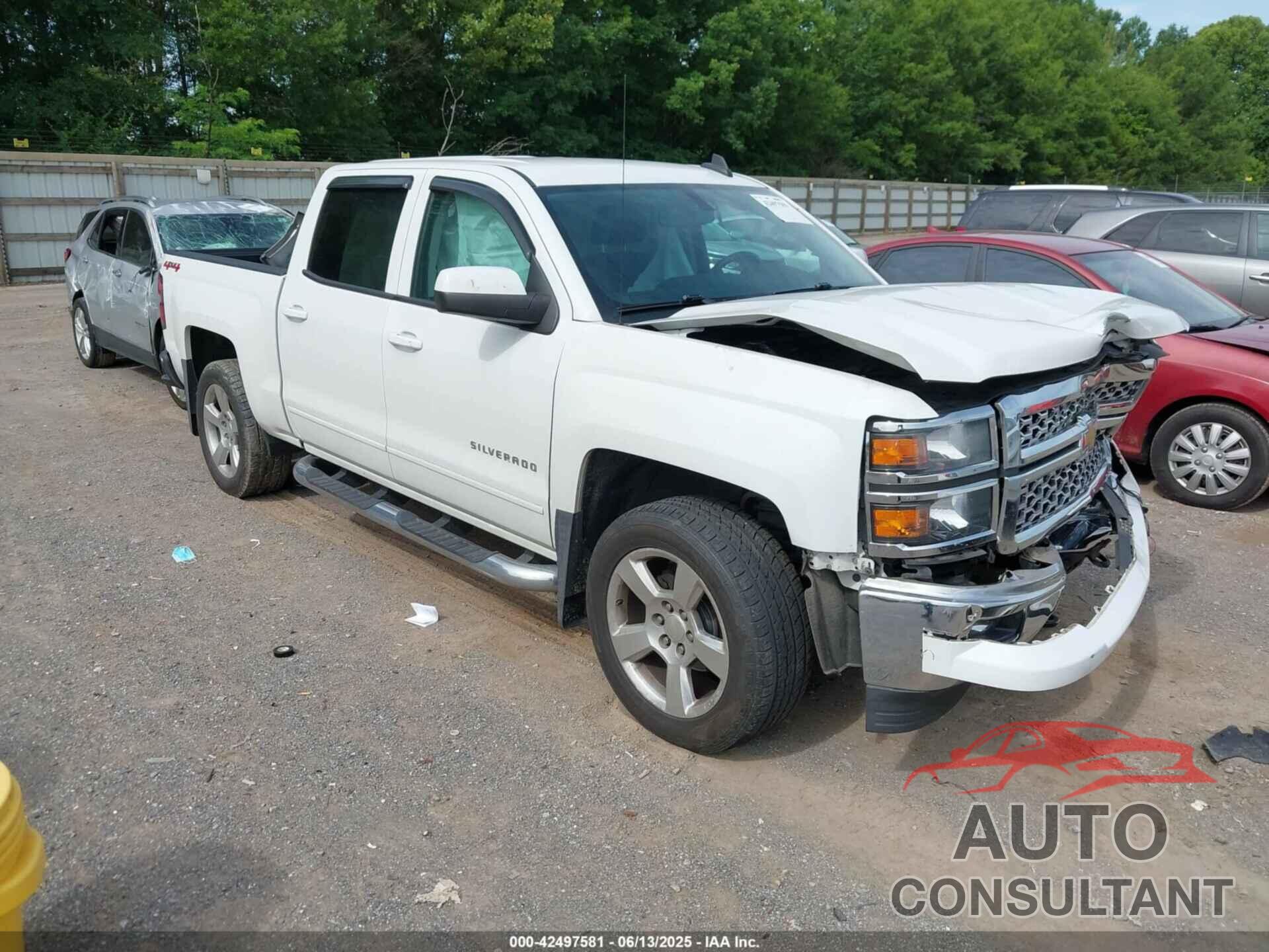 CHEVROLET SILVERADO 1500 2015 - 3GCUKREC1FG207617