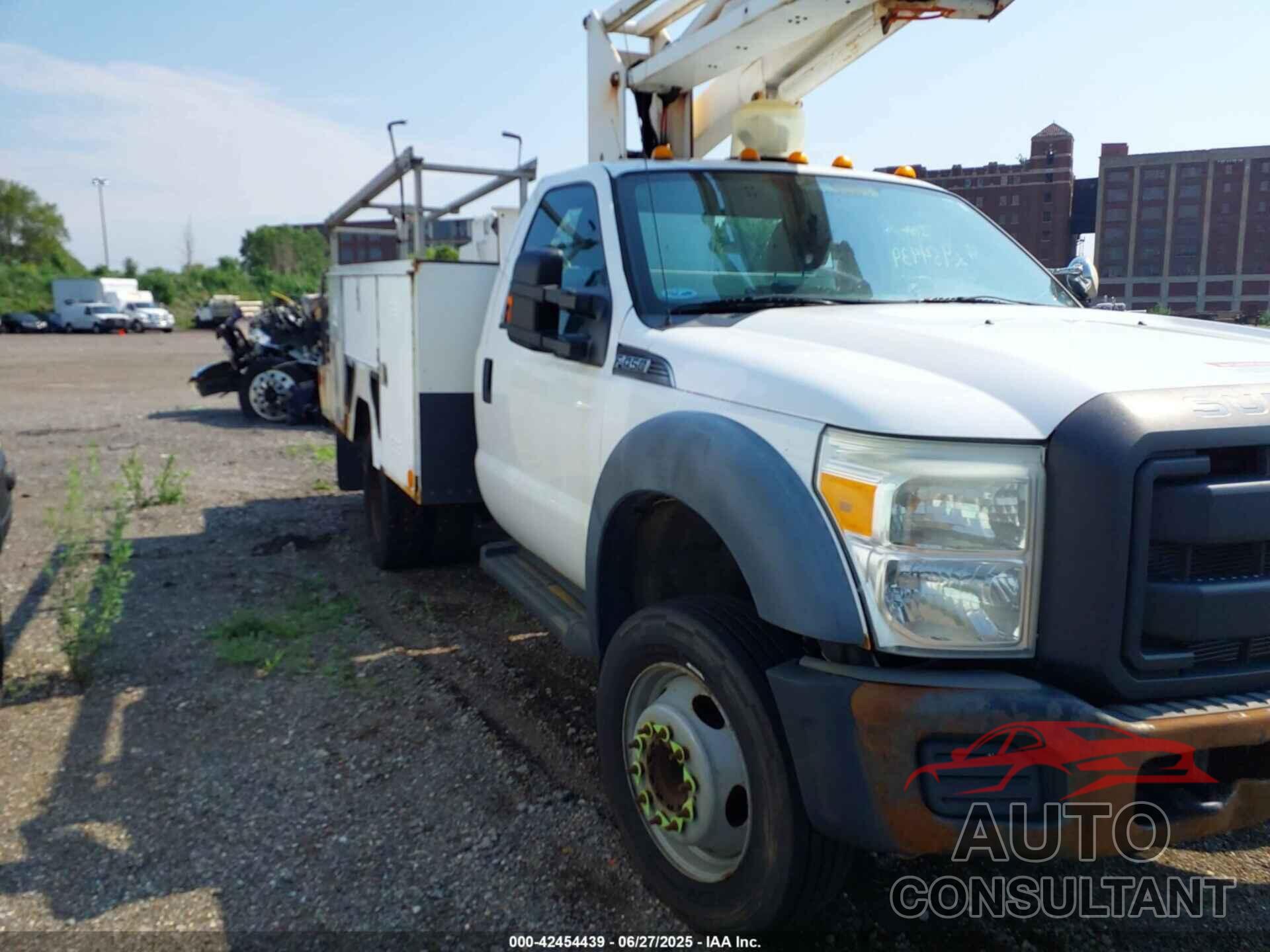 FORD F-450 CHASSIS 2011 - 1FDUF4GYXBEA96367