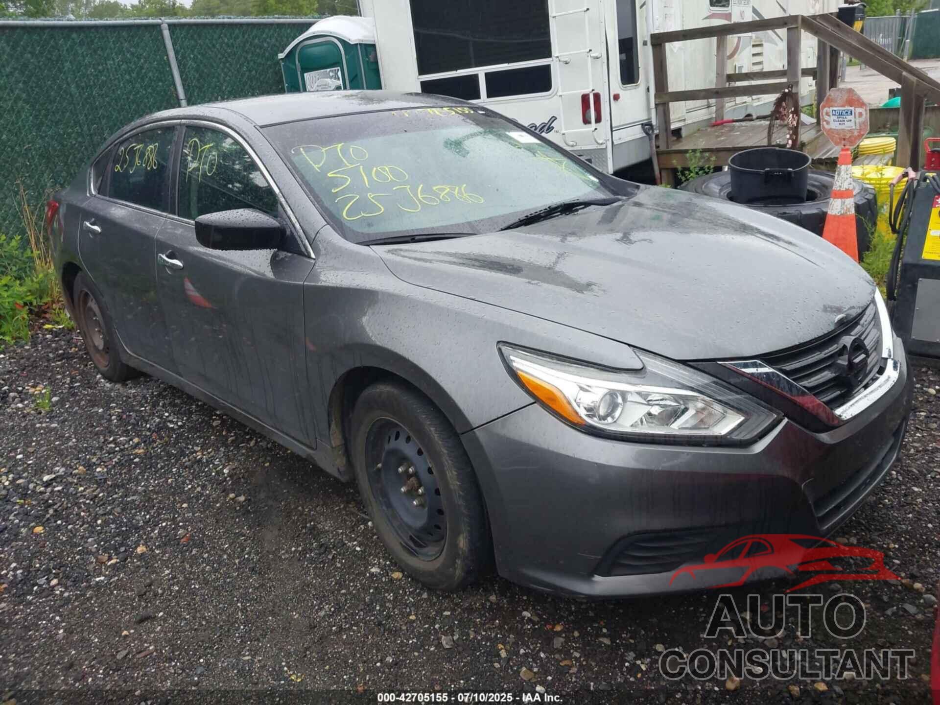 NISSAN ALTIMA 2017 - 1N4AL3AP4HC147091