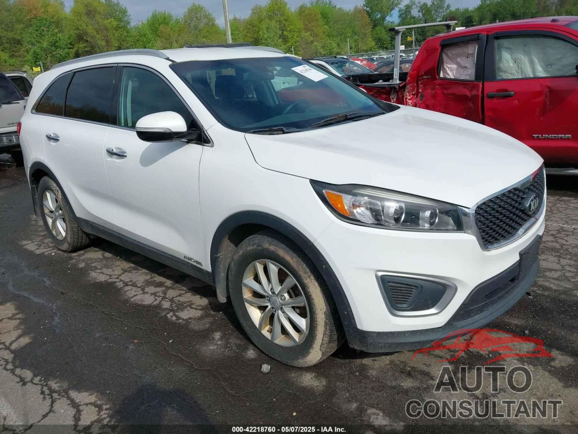 KIA SORENTO 2017 - 5XYPGDA54HG221439
