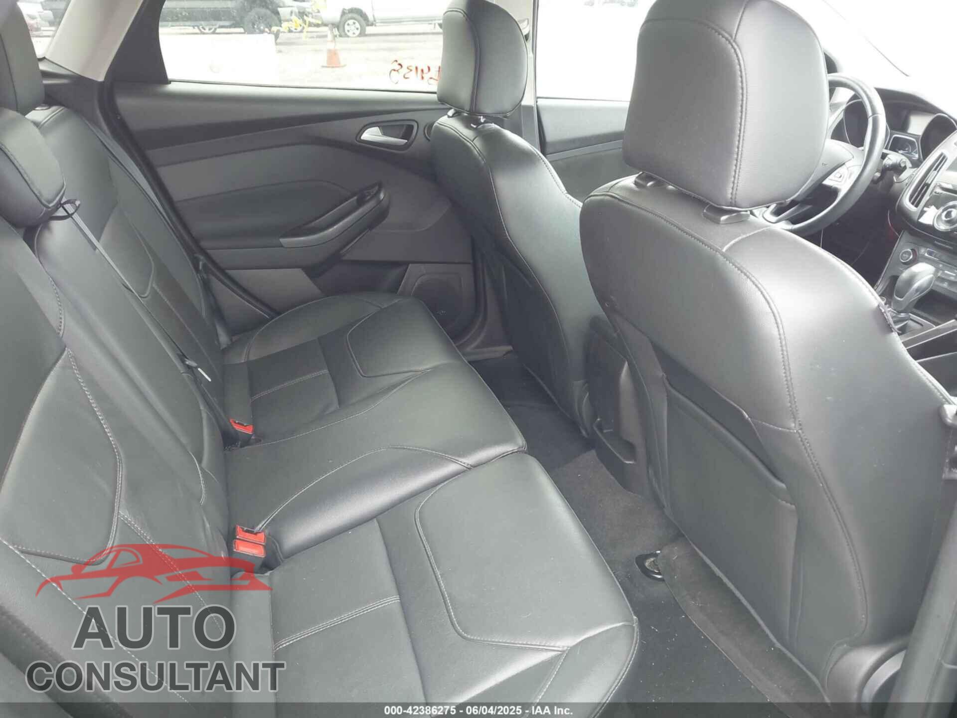 FORD FOCUS 2017 - 1FADP3N2XHL230766