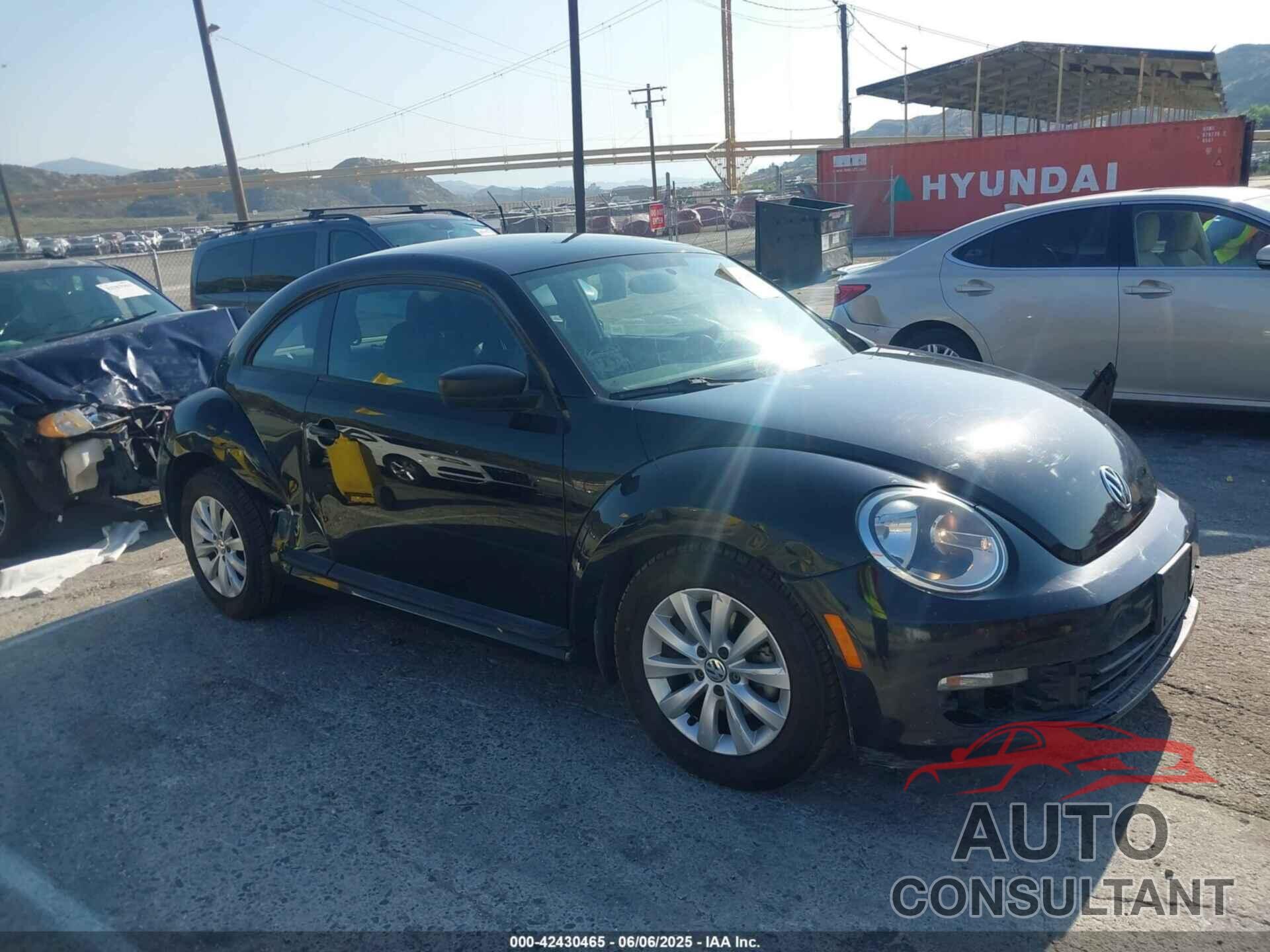 VOLKSWAGEN BEETLE 2014 - 3VWFP7AT1EM629758