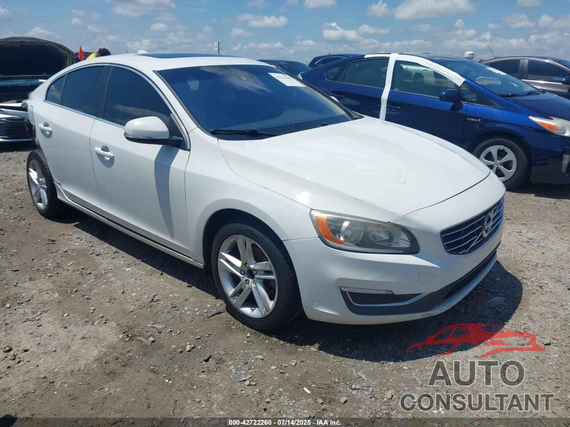 VOLVO S60 2015 - YV140MFB6F1308093