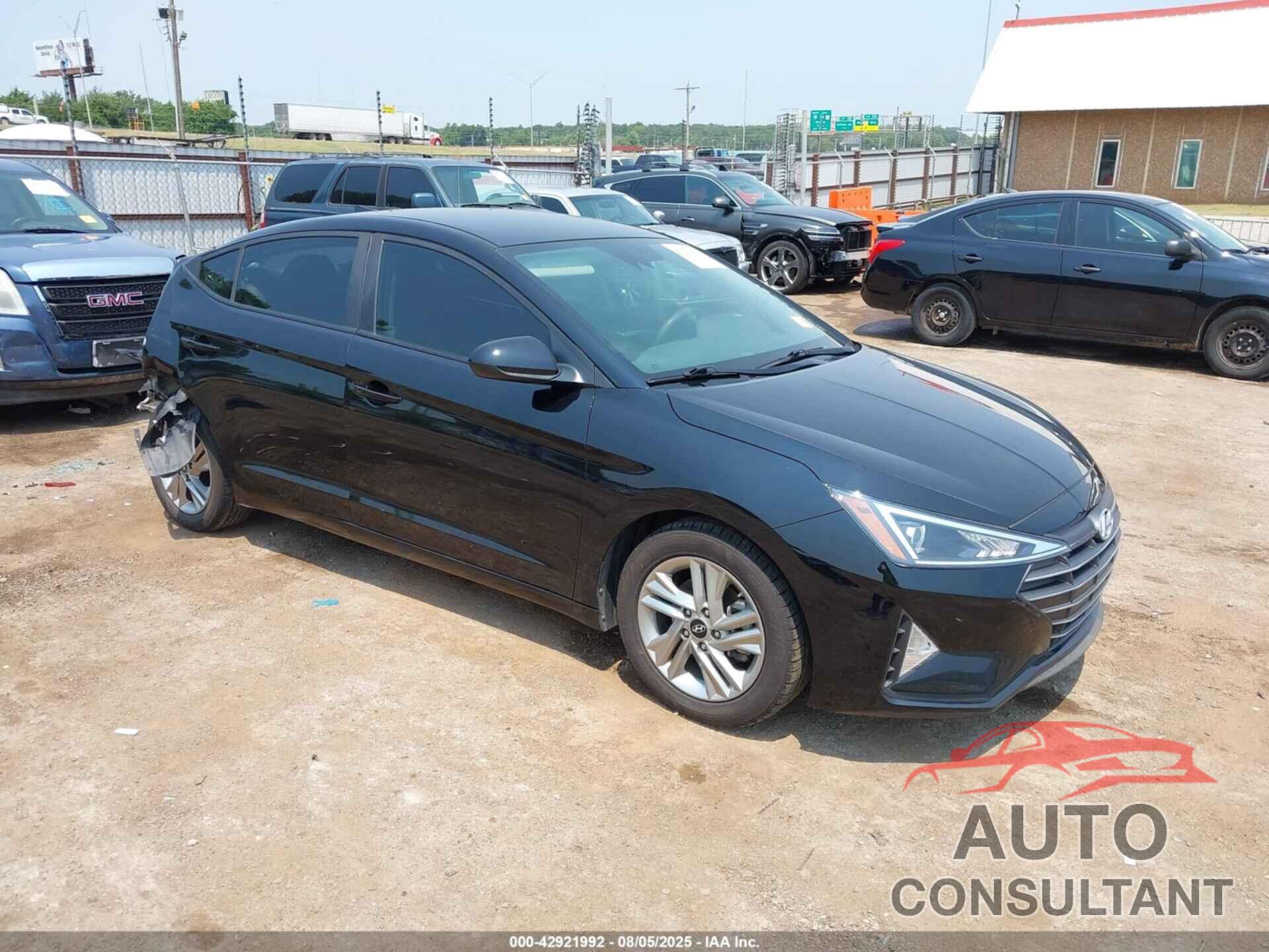 HYUNDAI ELANTRA 2020 - KMHD84LF1LU092973