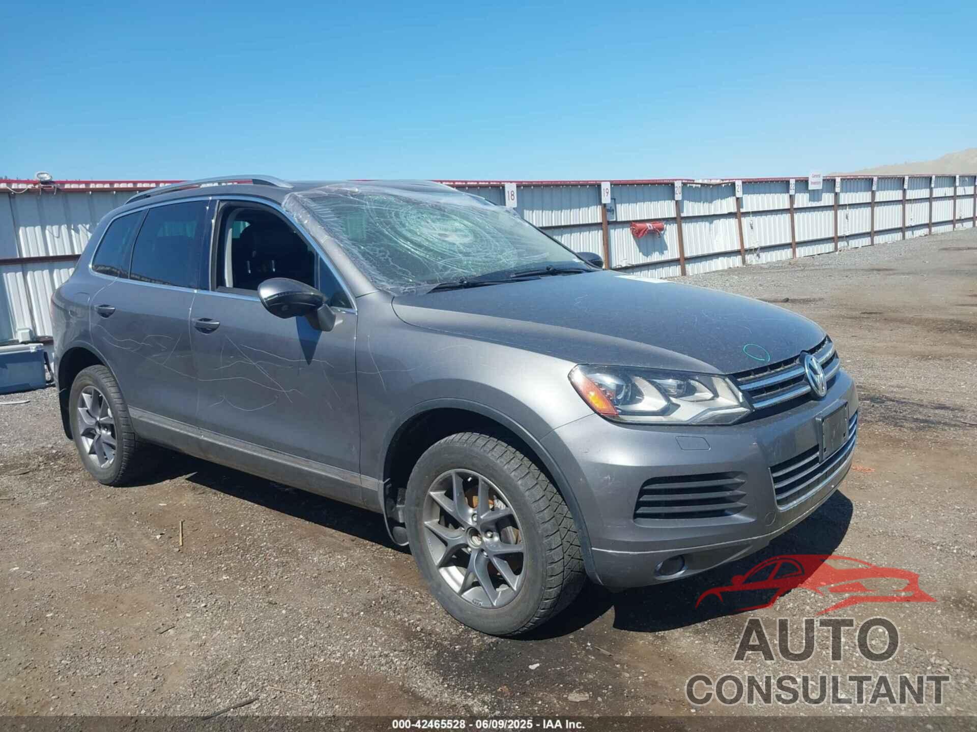 VOLKSWAGEN TOUAREG 2014 - WVGEP9BPXED005458