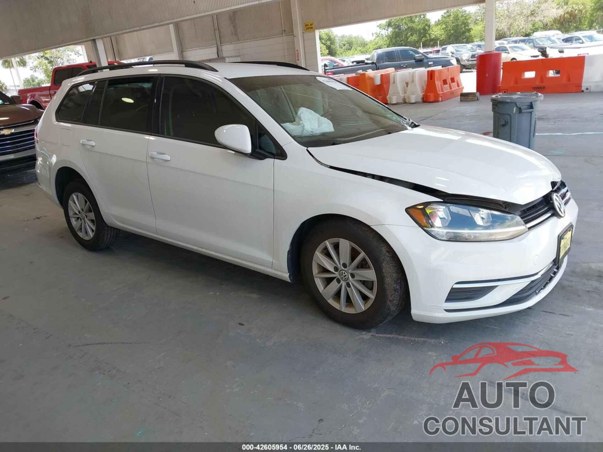 VOLKSWAGEN GOLF SPORTWAGEN 2019 - 3VWY57AU8KM512729