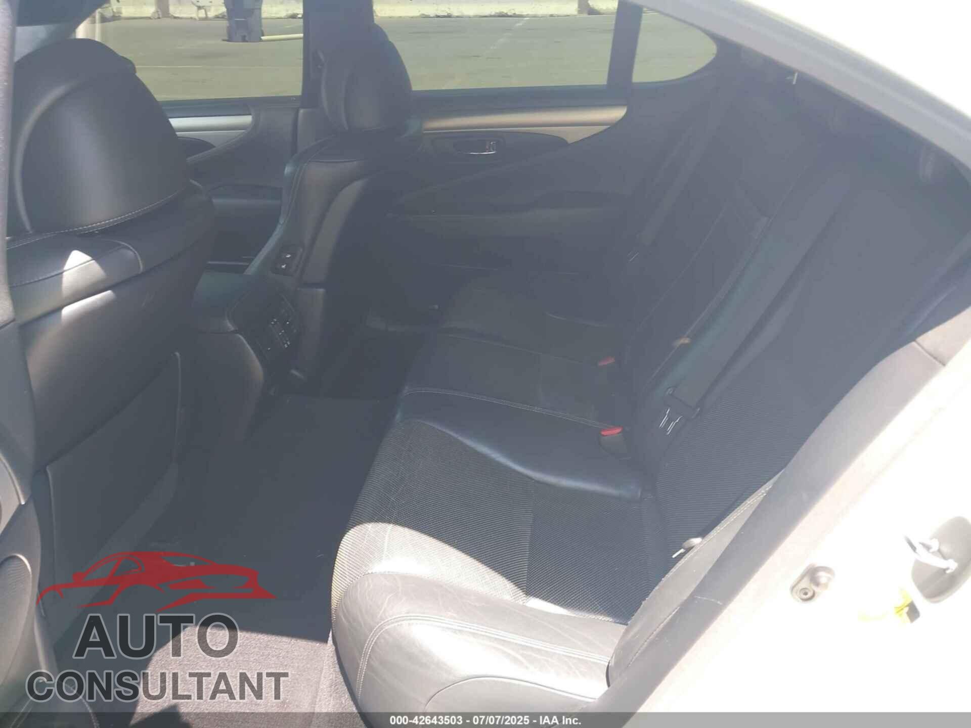 LEXUS LS 460 2014 - JTHBL5EF4E5131693