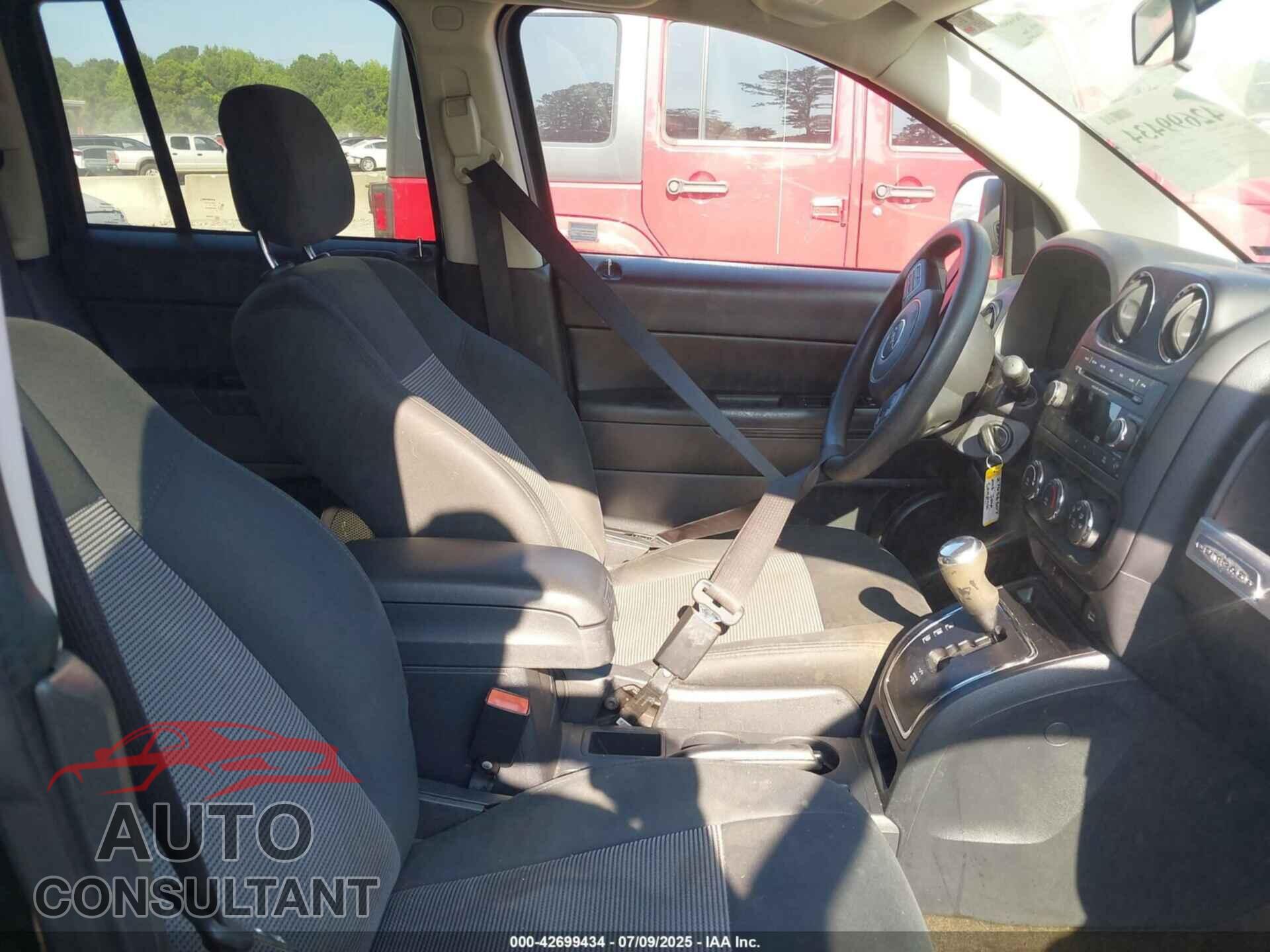 JEEP COMPASS 2015 - 1C4NJCBA2FD438658