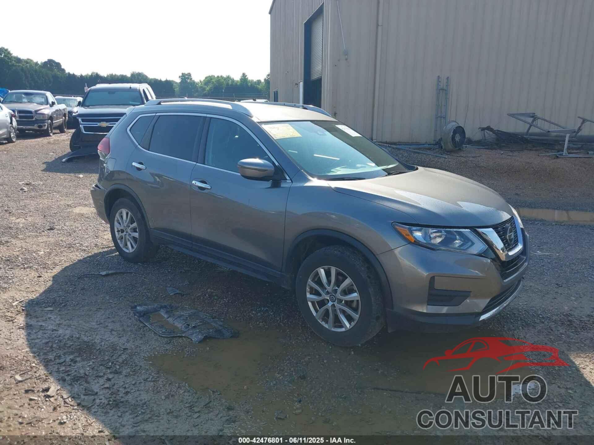 NISSAN ROGUE 2019 - KNMAT2MV2KP526184