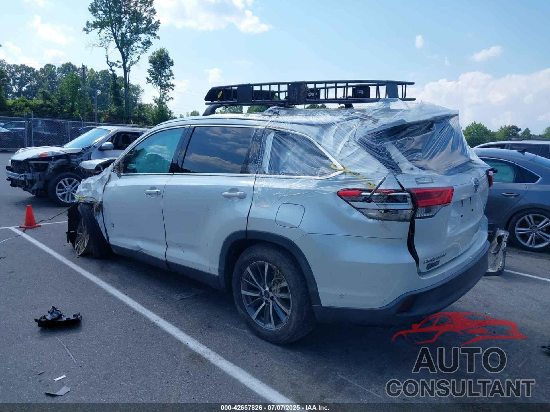 TOYOTA HIGHLANDER 2019 - 5TDKZRFH8KS347575