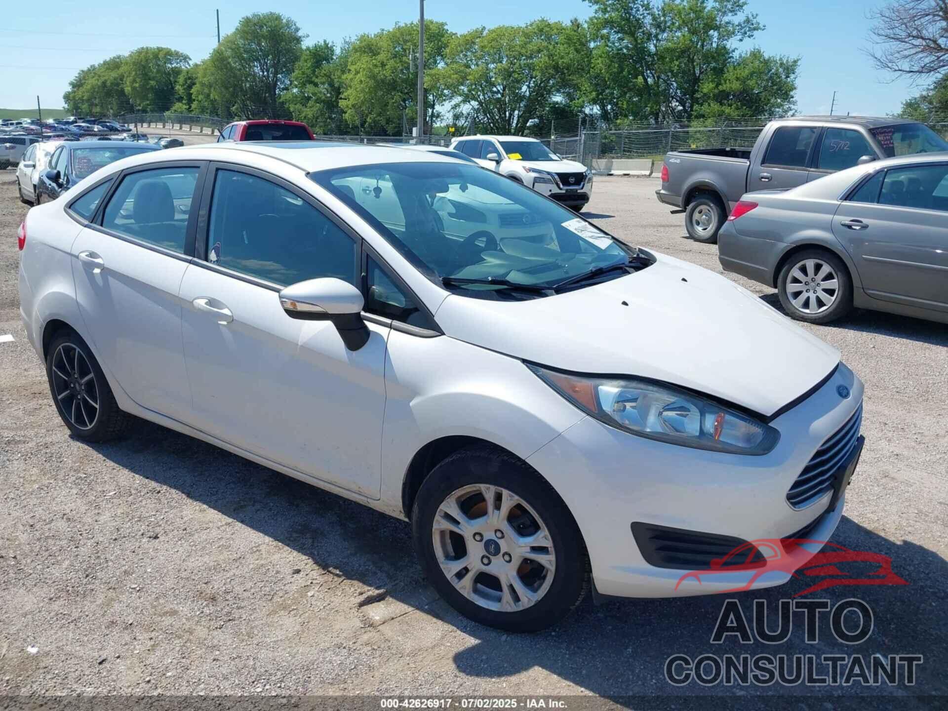 FORD FIESTA 2018 - 3FADP4BJ5JM136395