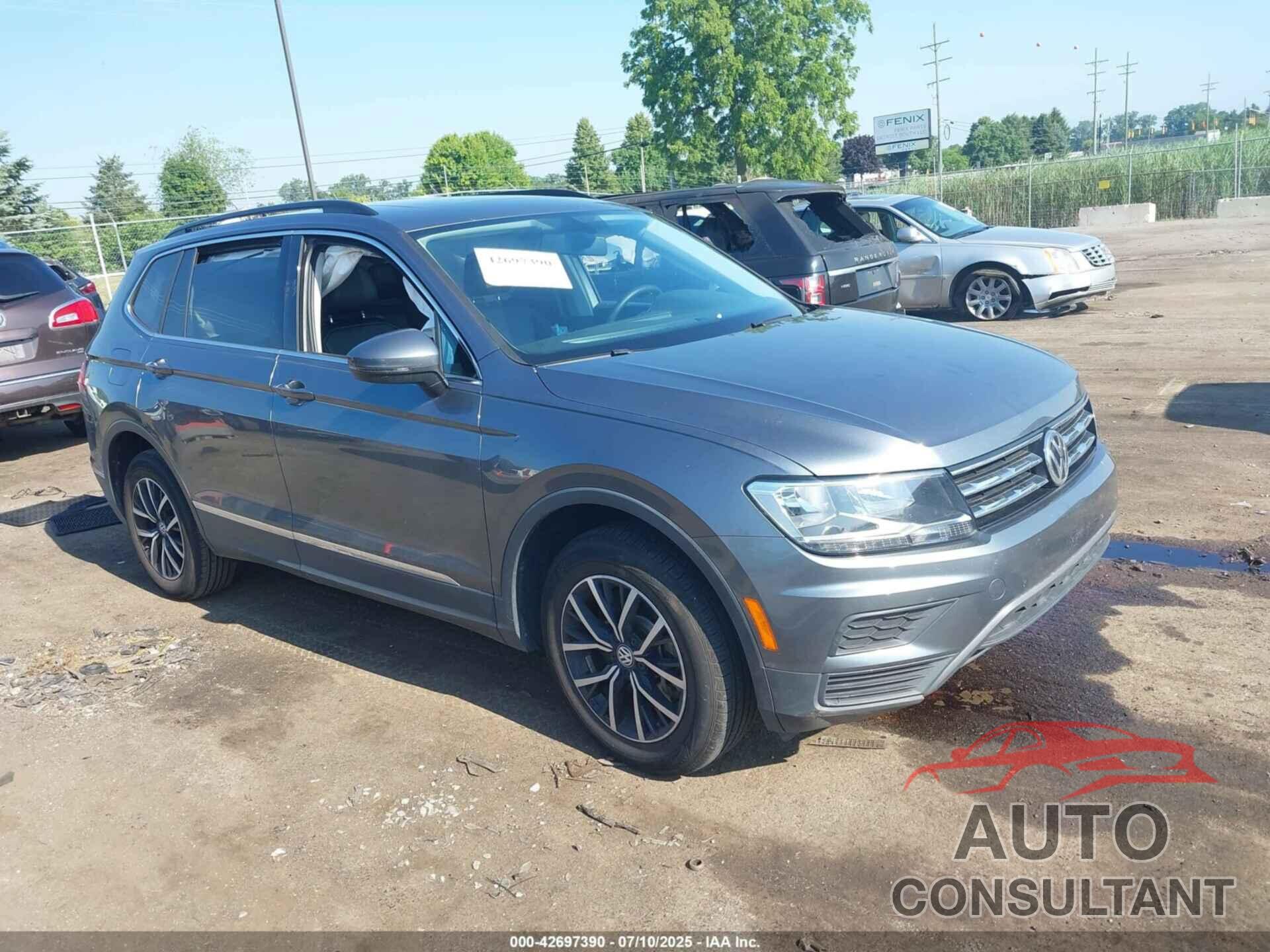 VOLKSWAGEN TIGUAN 2021 - 3VV2B7AX1MM090464
