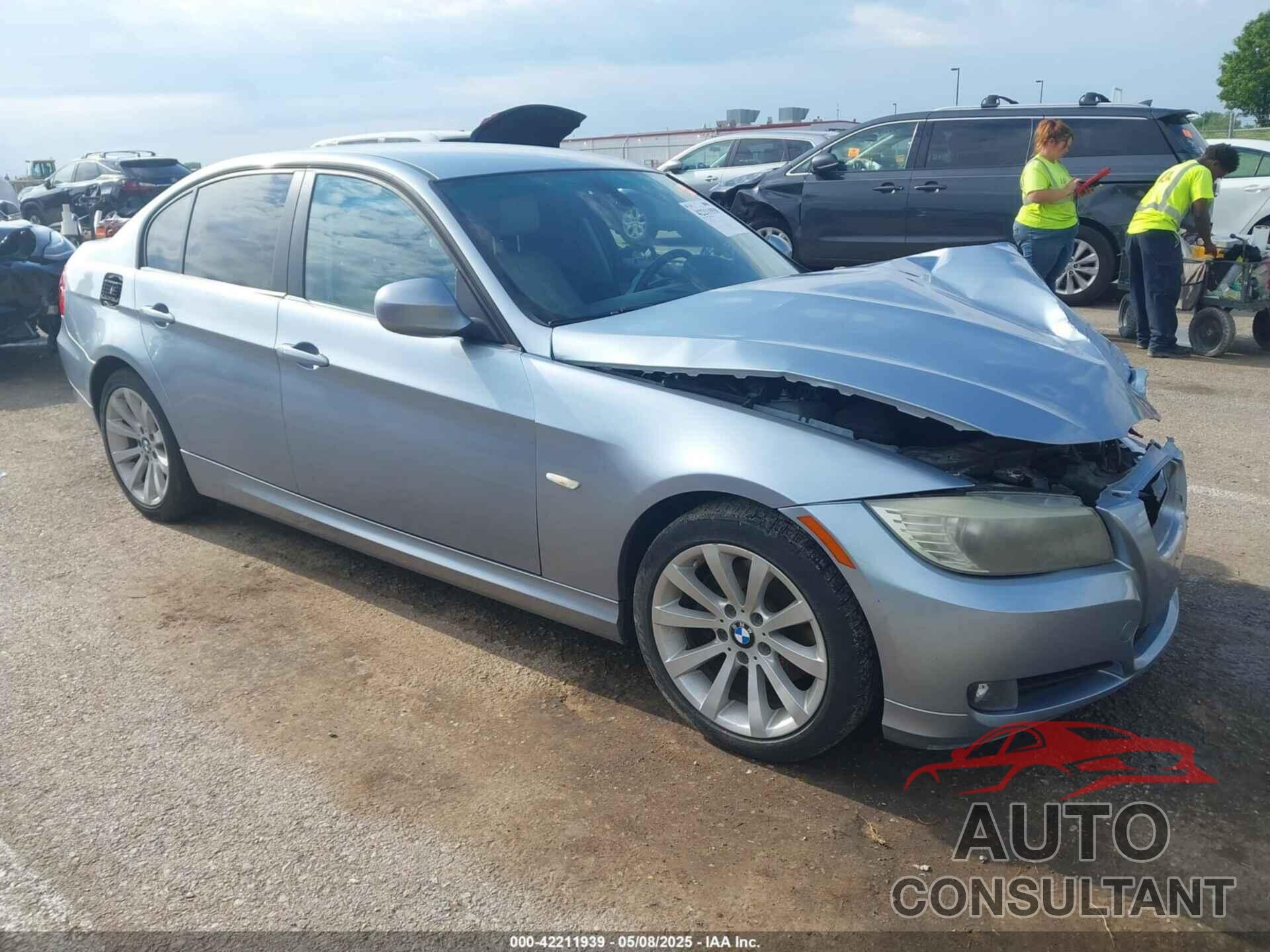 BMW 328I 2011 - WBAPH7C5XBE681469