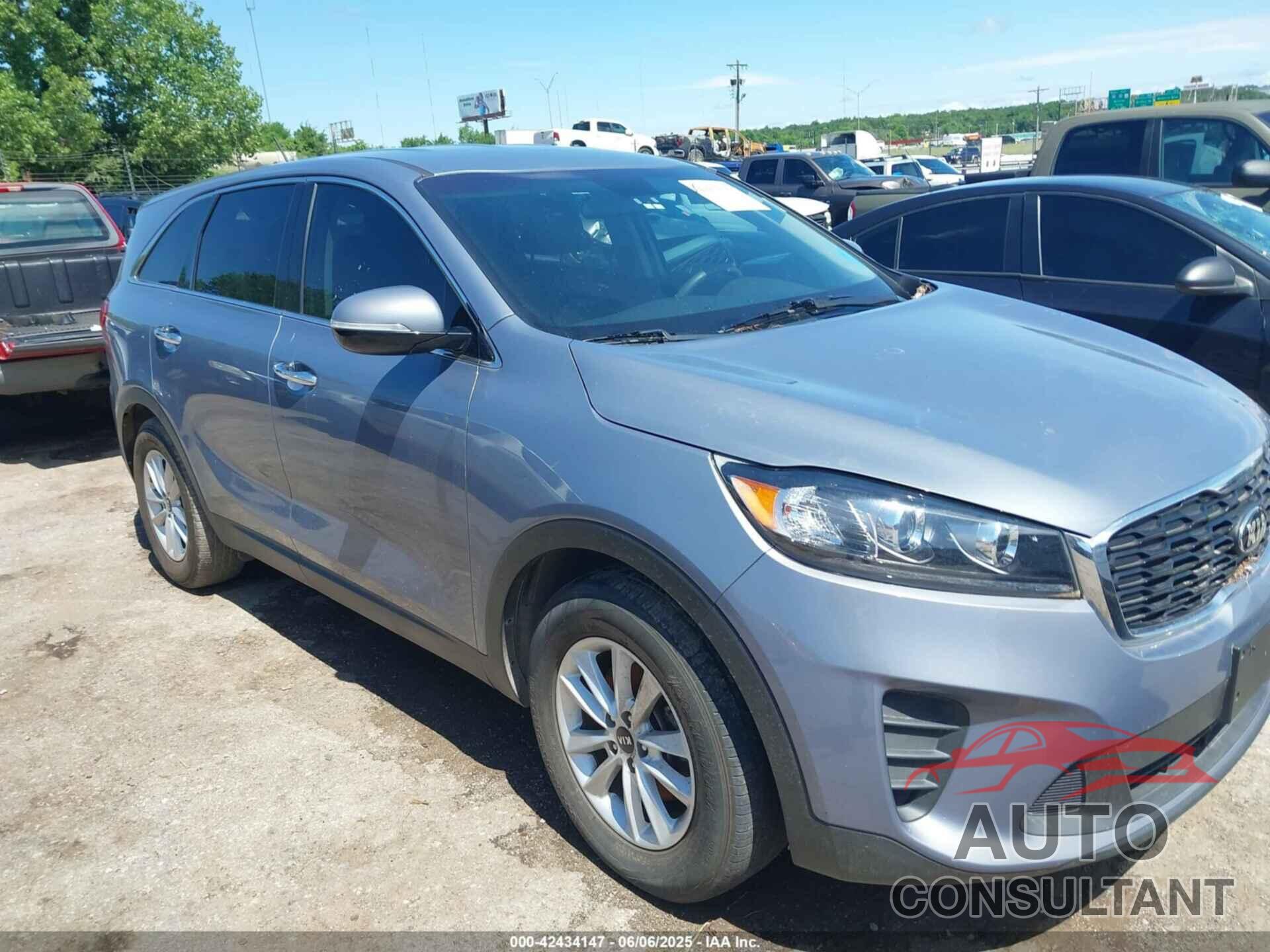 KIA SORENTO 2020 - 5XYPG4A37LG631546