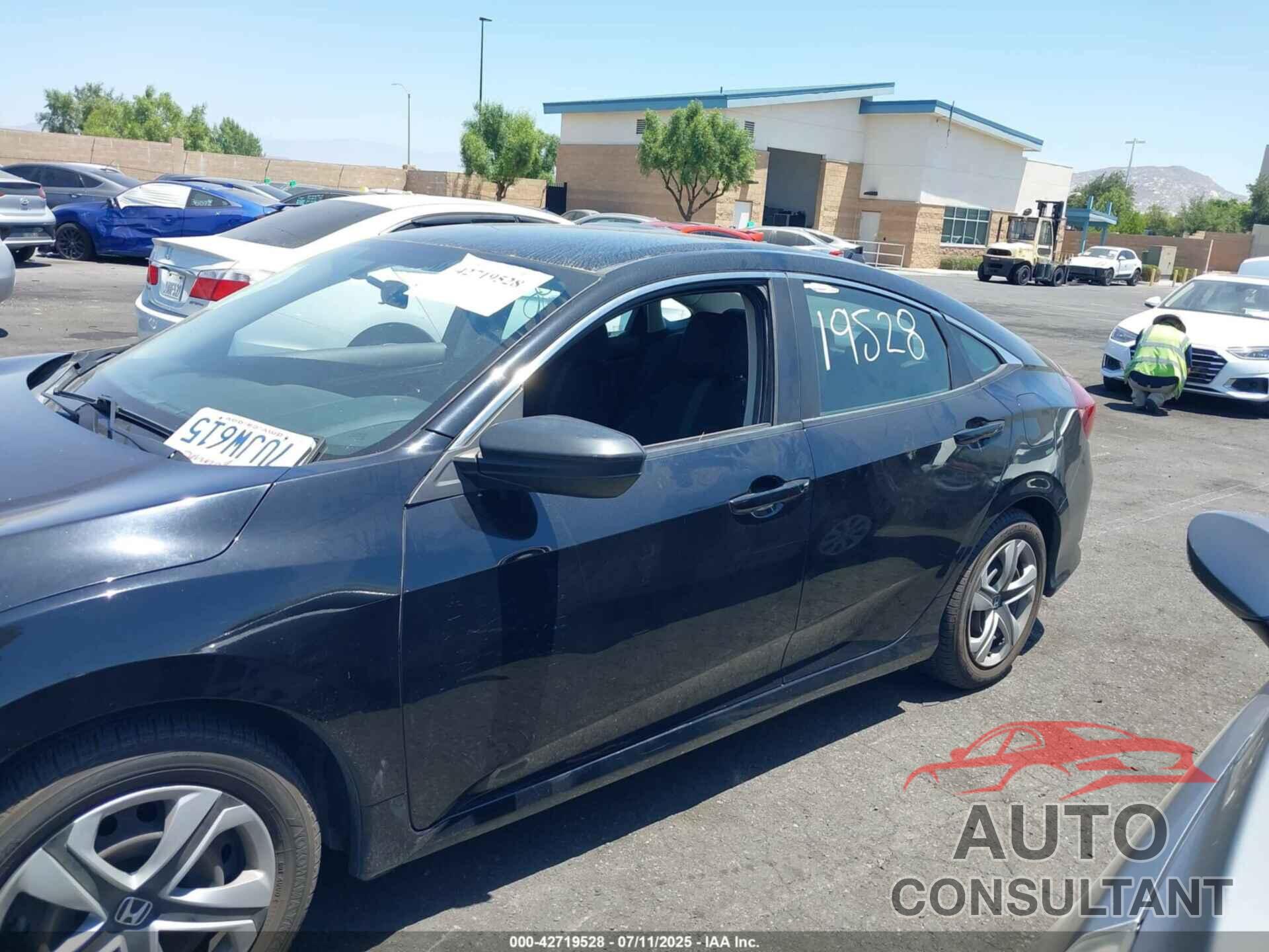 HONDA CIVIC 2017 - 2HGFC2F50HH512396
