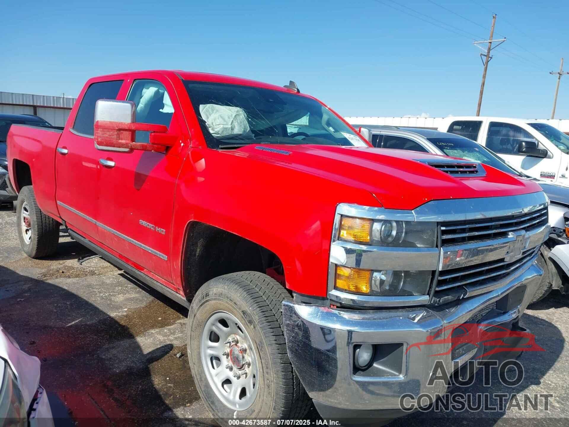 CHEVROLET SILVERADO 2500HD 2018 - 1GC1KWEY4JF104215