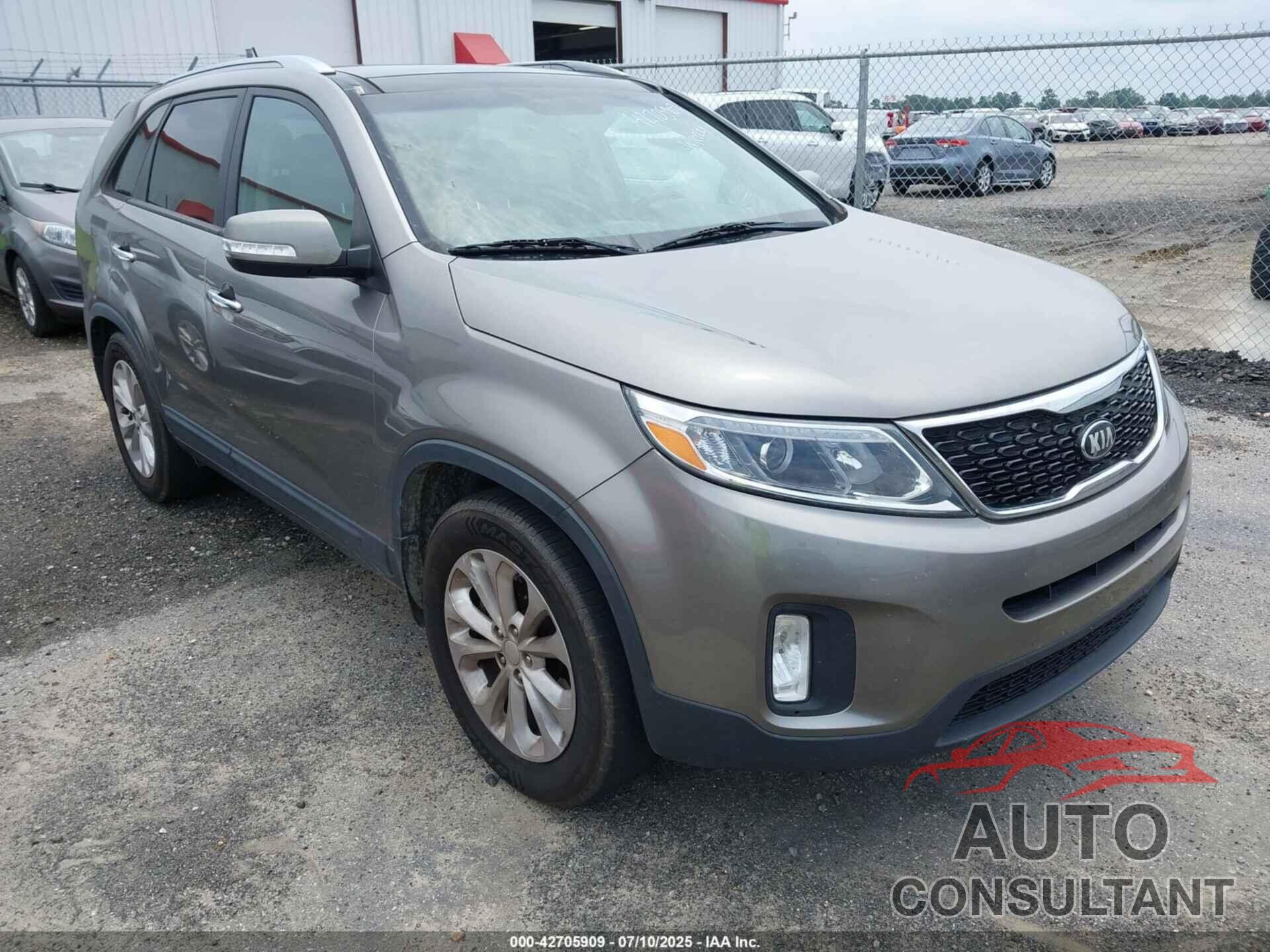 KIA SORENTO 2014 - 5XYKU4A75EG534998