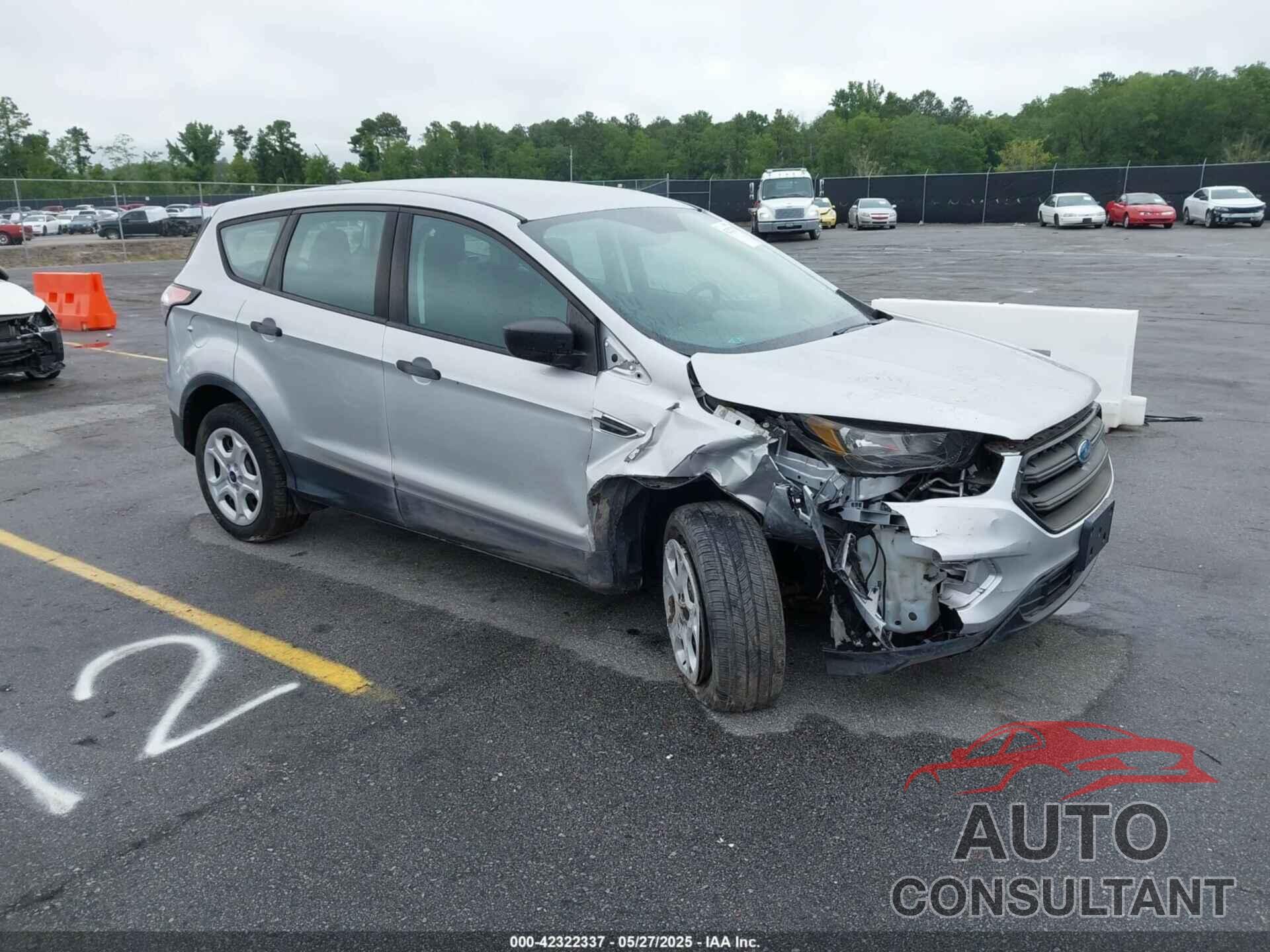 FORD ESCAPE 2018 - 1FMCU0F76JUC49754