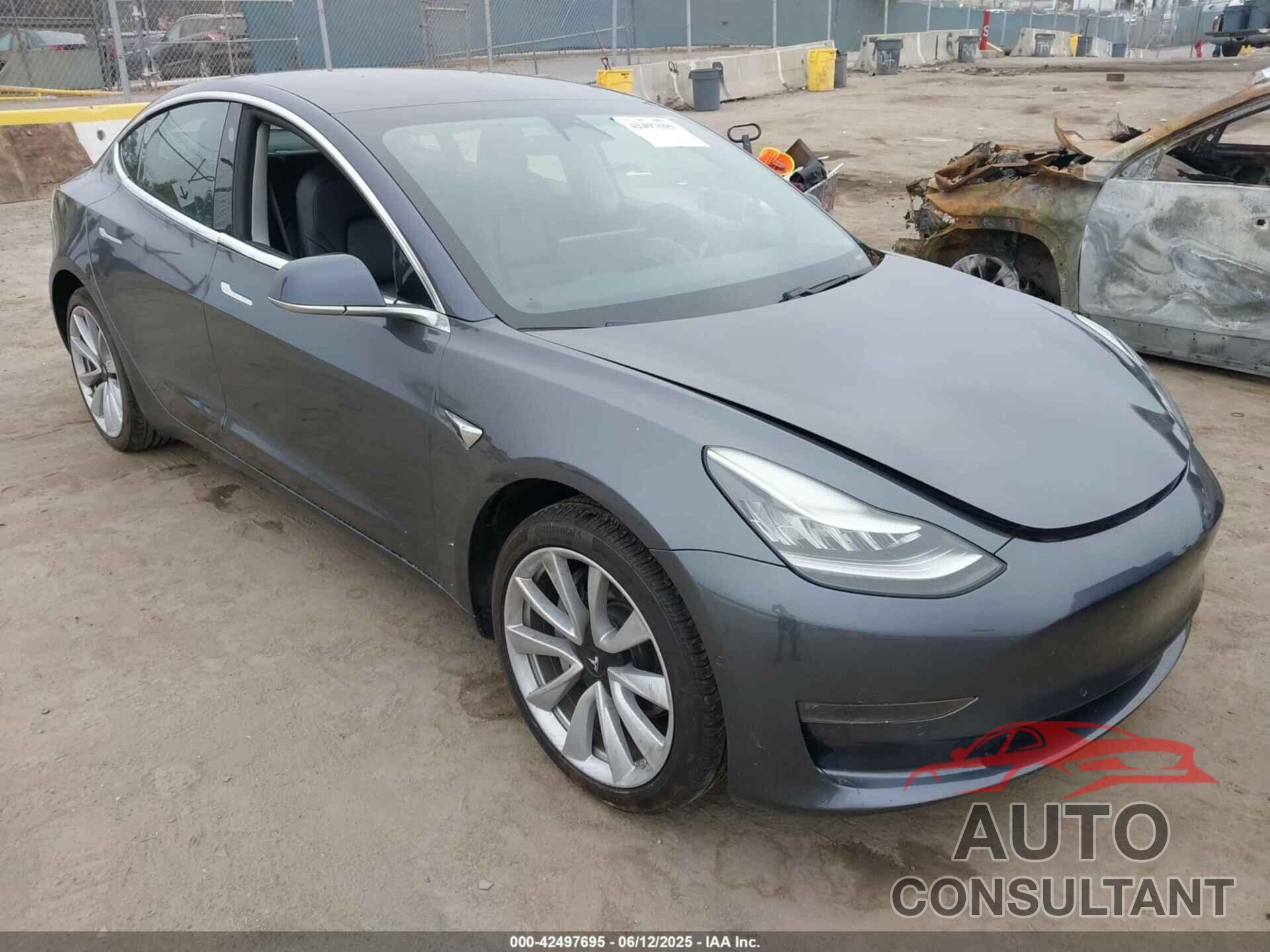 TESLA MODEL 3 2019 - 5YJ3E1EA5KF412599