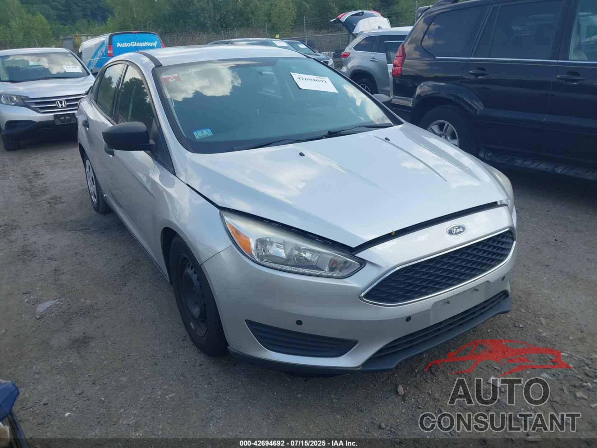 FORD FOCUS 2017 - 1FADP3E27HL237836