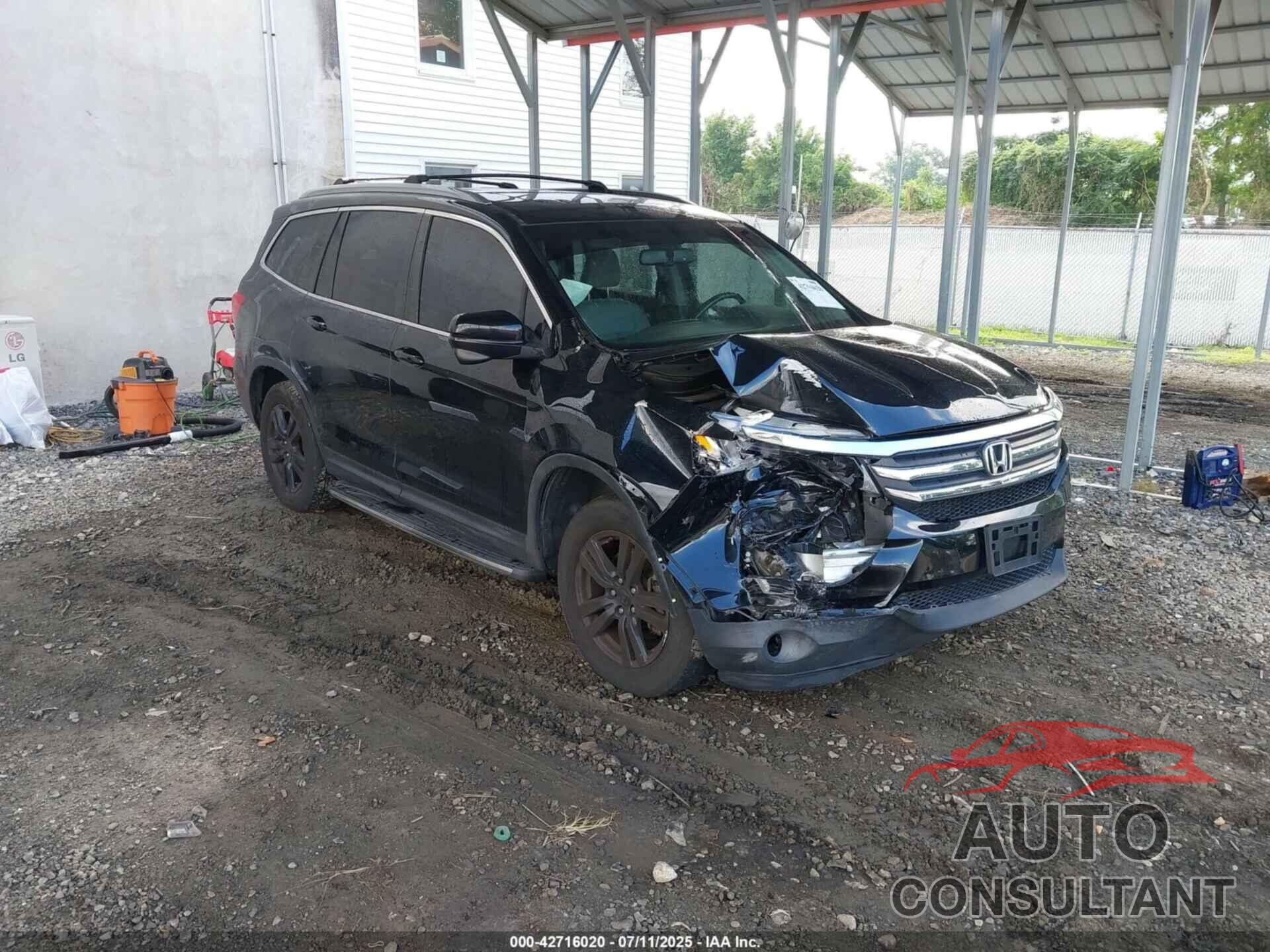HONDA PILOT 2018 - 5FNYF6H51JB038537