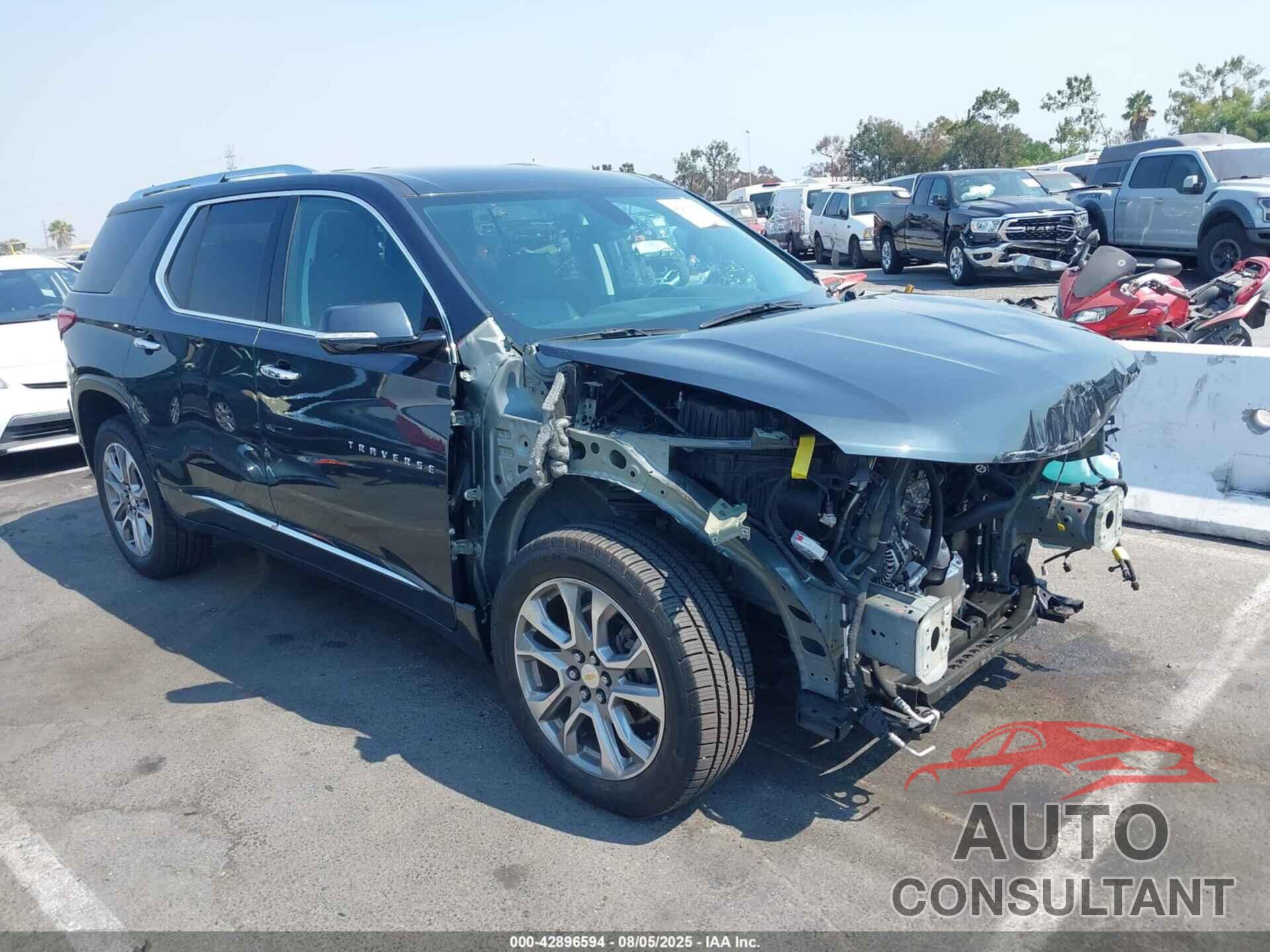 CHEVROLET TRAVERSE 2019 - 1GNERKKW2KJ253799