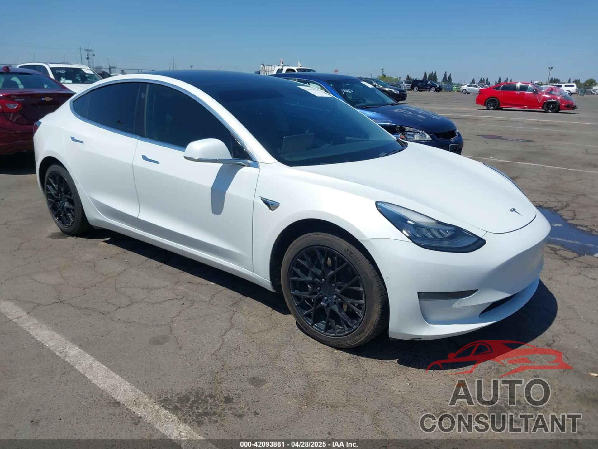 TESLA MODEL 3 2019 - 5YJ3E1EB0KF433398