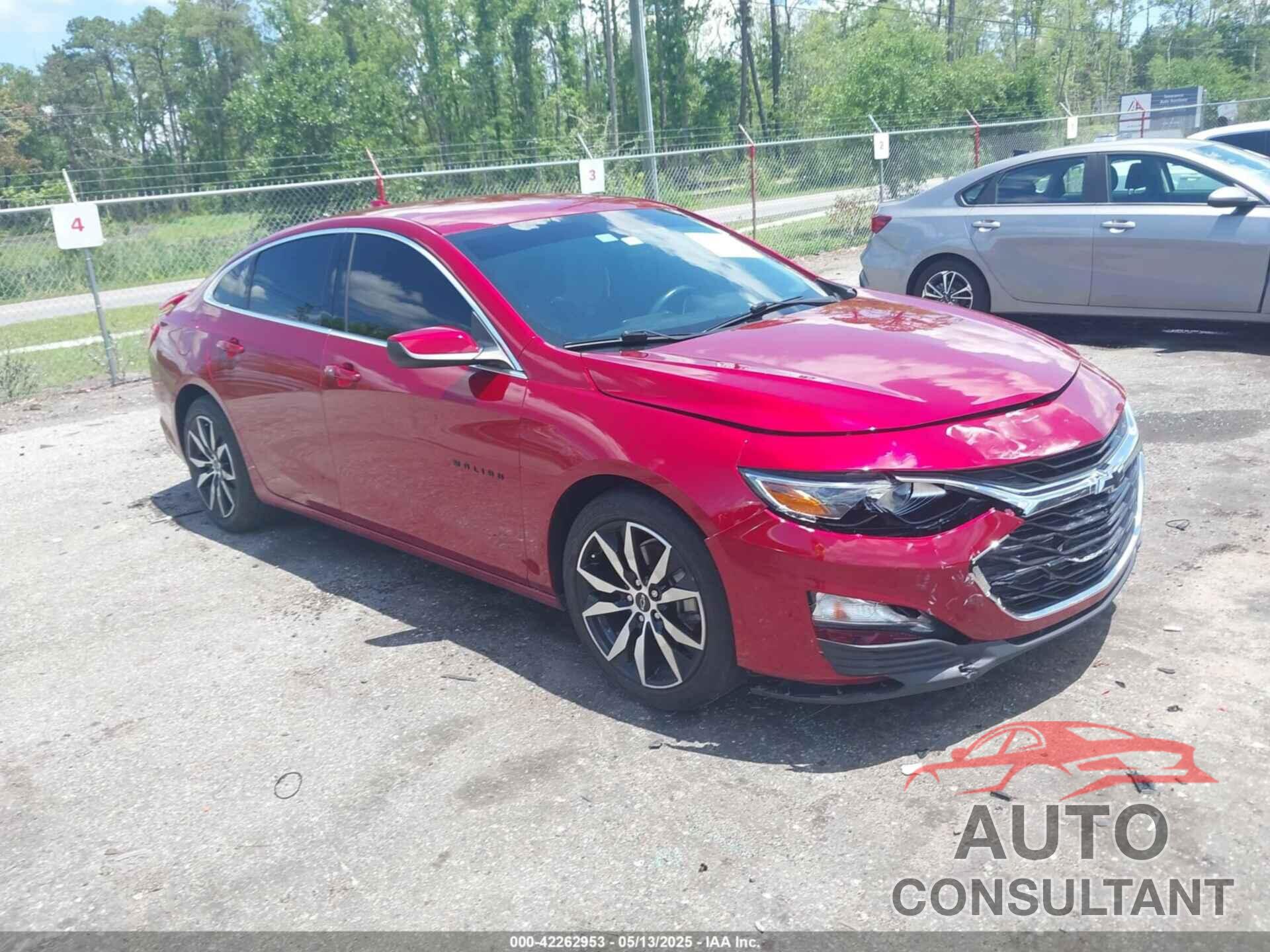 CHEVROLET MALIBU 2021 - 1G1ZG5ST0MF057107