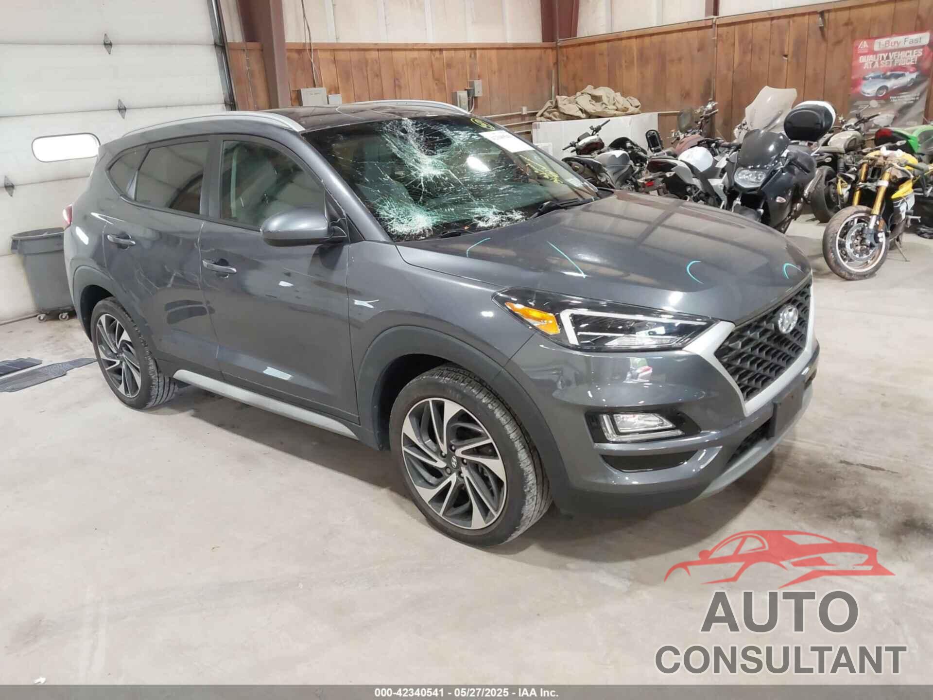 HYUNDAI TUCSON 2021 - KM8J3CAL5MU406288
