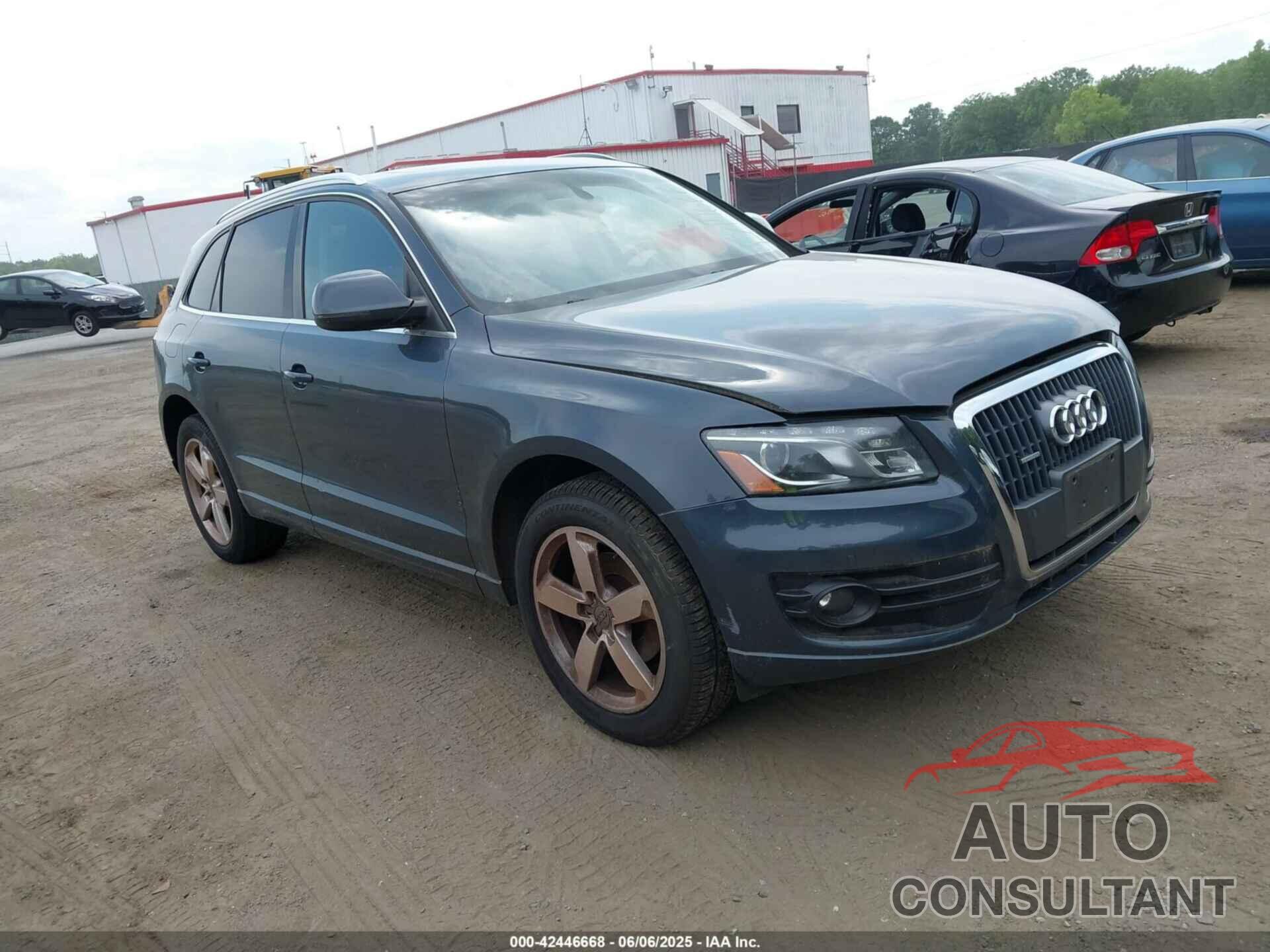 AUDI Q5 2011 - WA1LFAFP7BA073105
