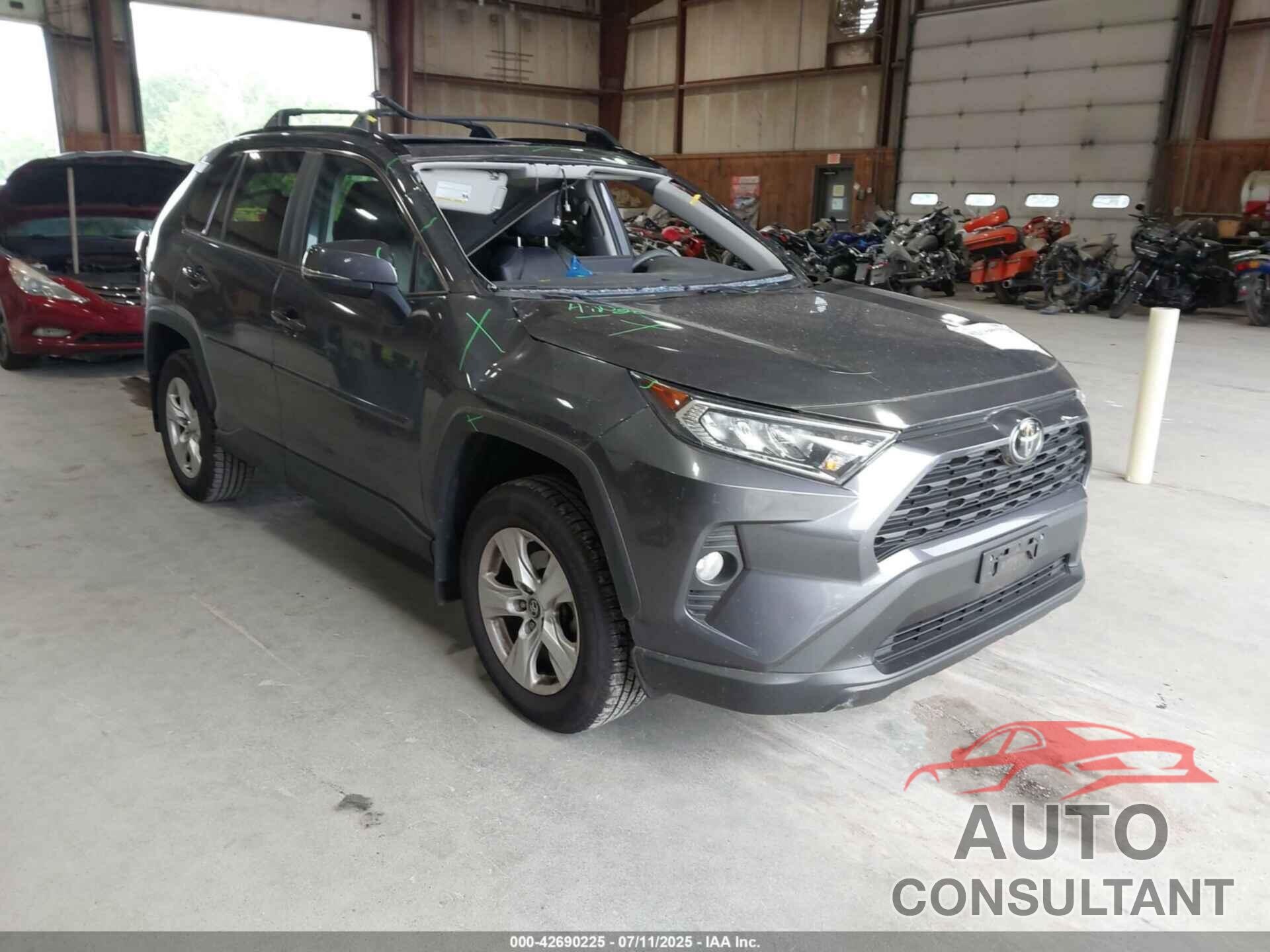 TOYOTA RAV4 2020 - 2T3P1RFV8LW126027