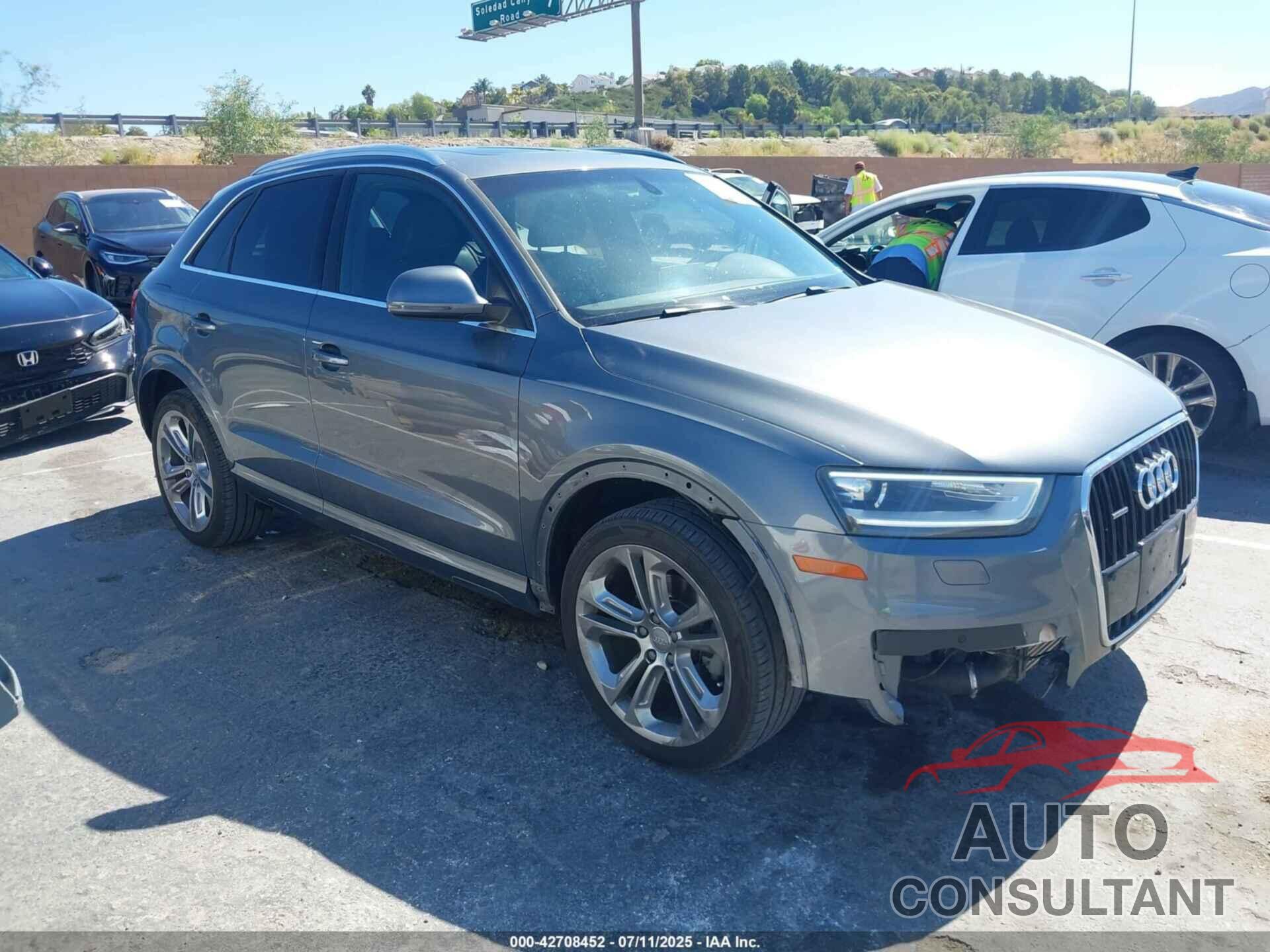 AUDI Q3 2015 - WA1GFCFSXFR014431