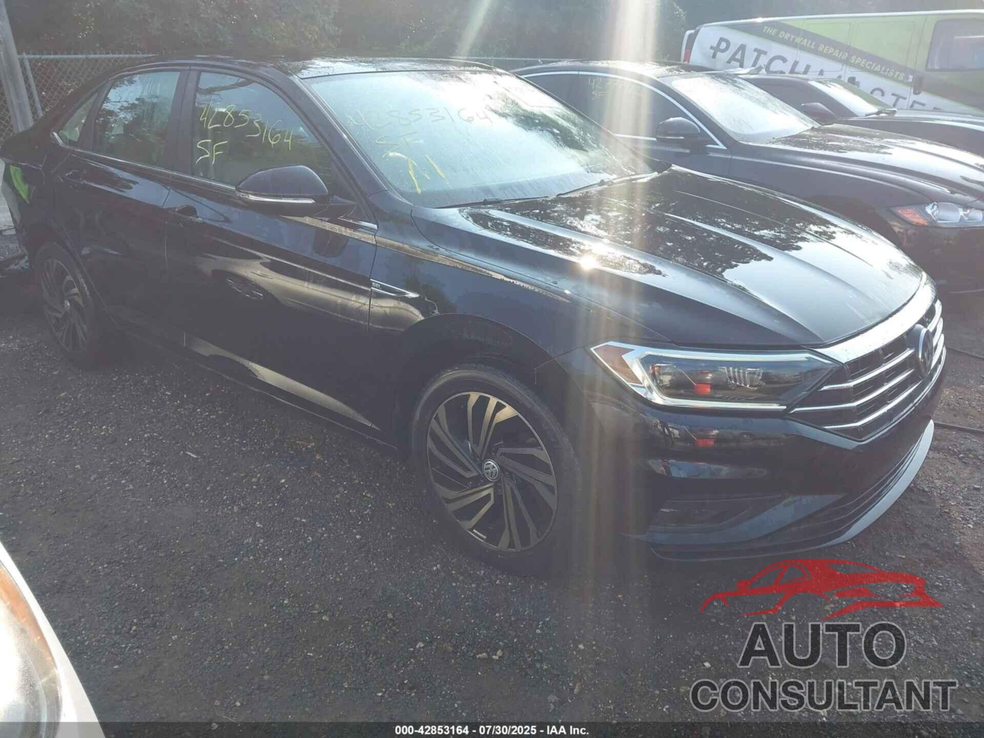 VOLKSWAGEN JETTA 2019 - 3VWG57BU2KM007893