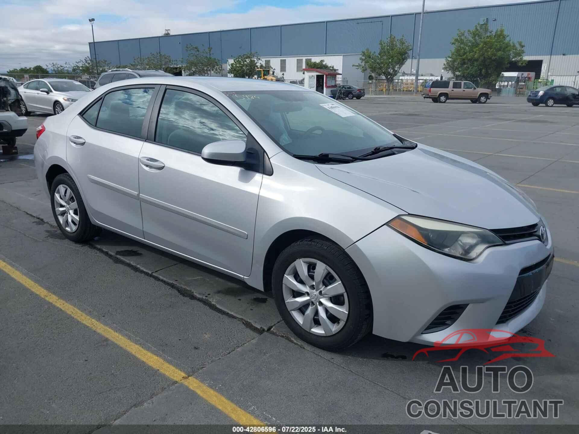 TOYOTA COROLLA 2015 - 5YFBURHE3FP268332