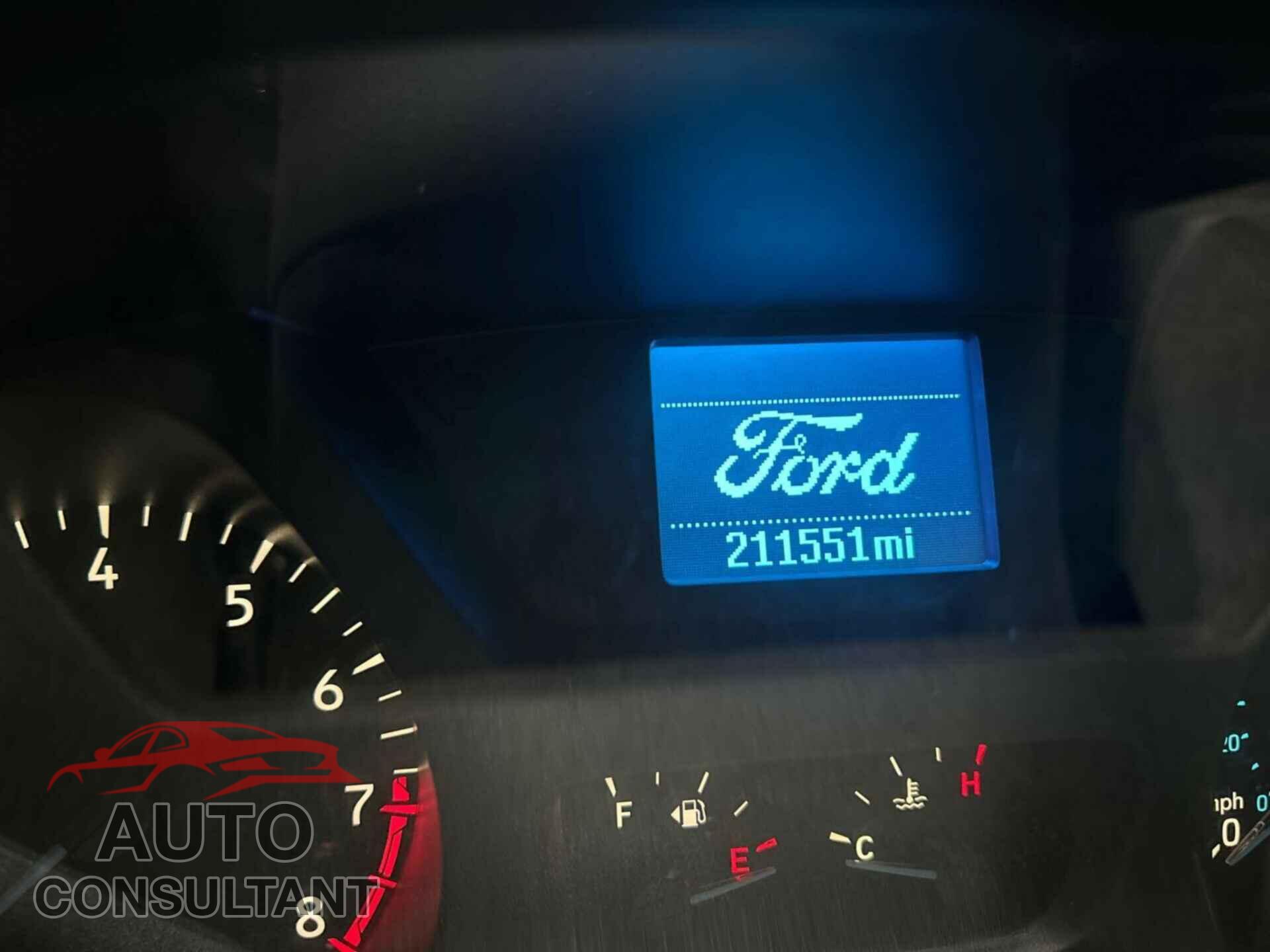 FORD TRANSIT-150 2015 - 1FTNE2YM3FKB29986