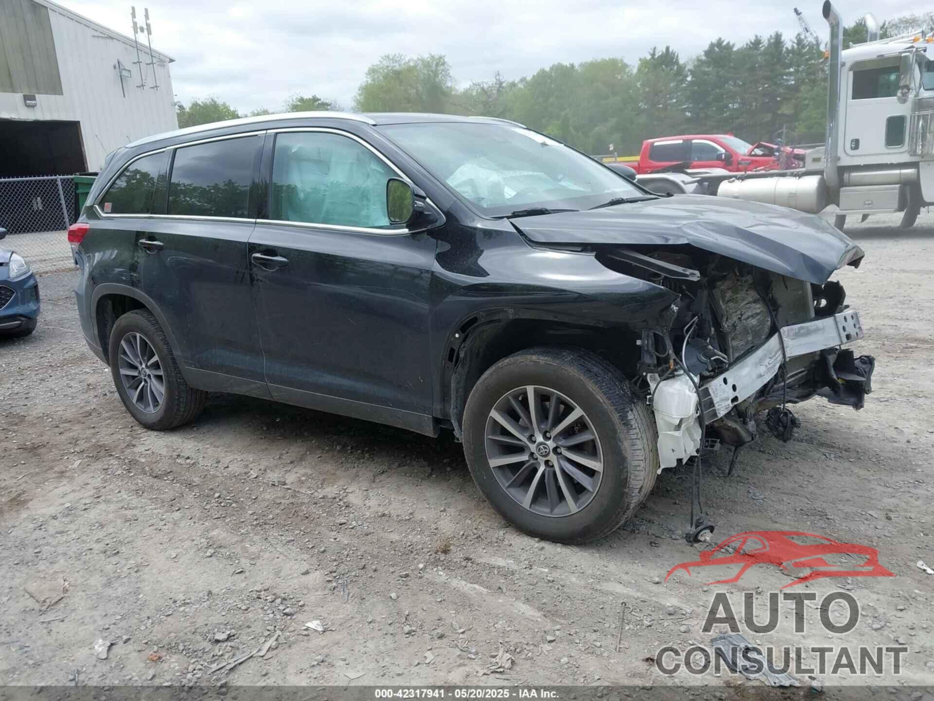 TOYOTA HIGHLANDER 2019 - 5TDKZRFH1KS341598