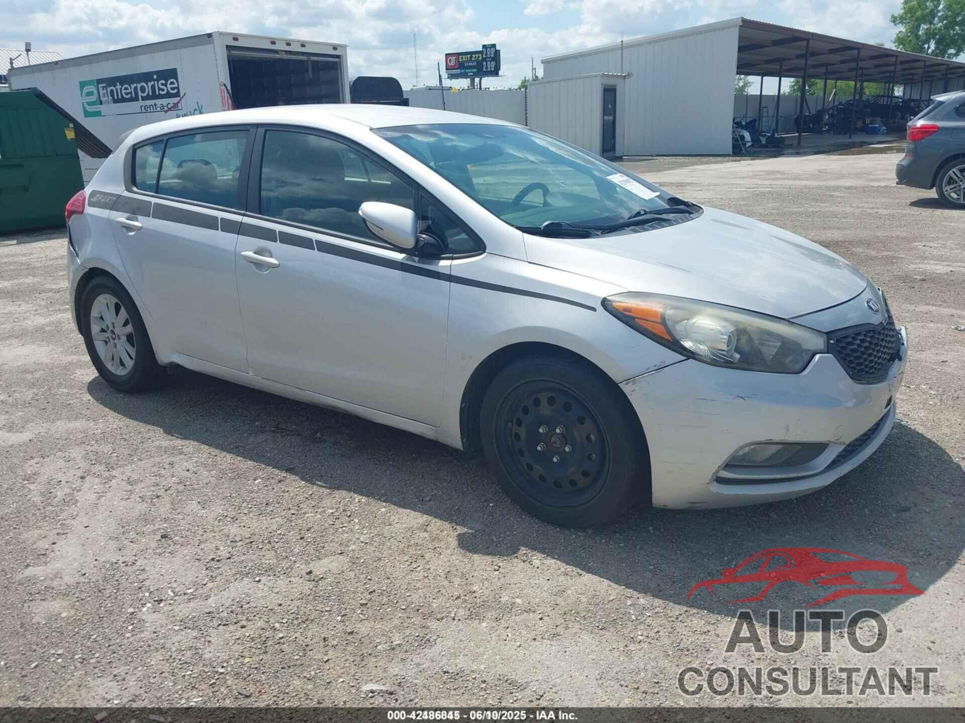 KIA FORTE 2016 - KNAFK5A88G5575611