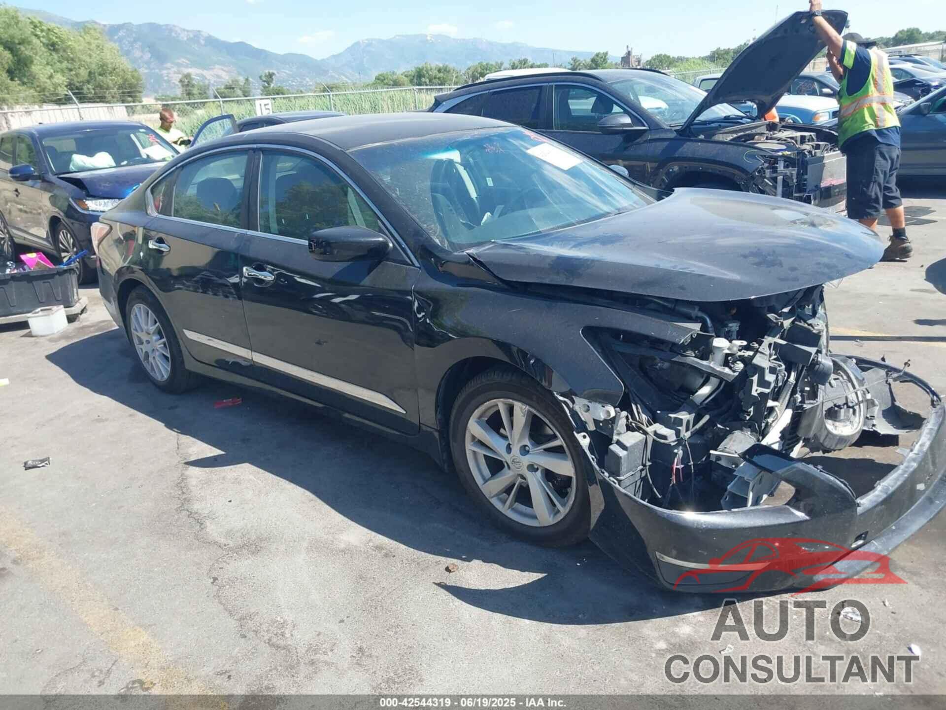 NISSAN ALTIMA 2014 - 1N4AL3AP1EC327365