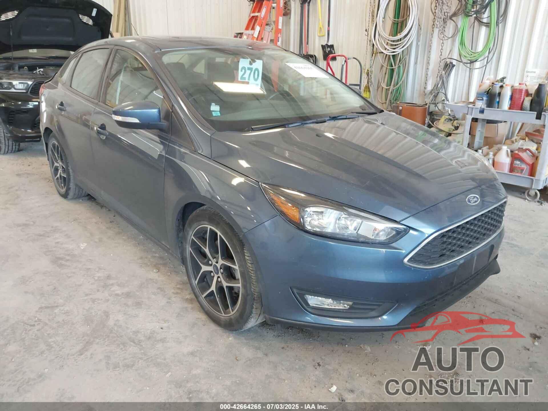 FORD FOCUS 2018 - 1FADP3H23JL216225
