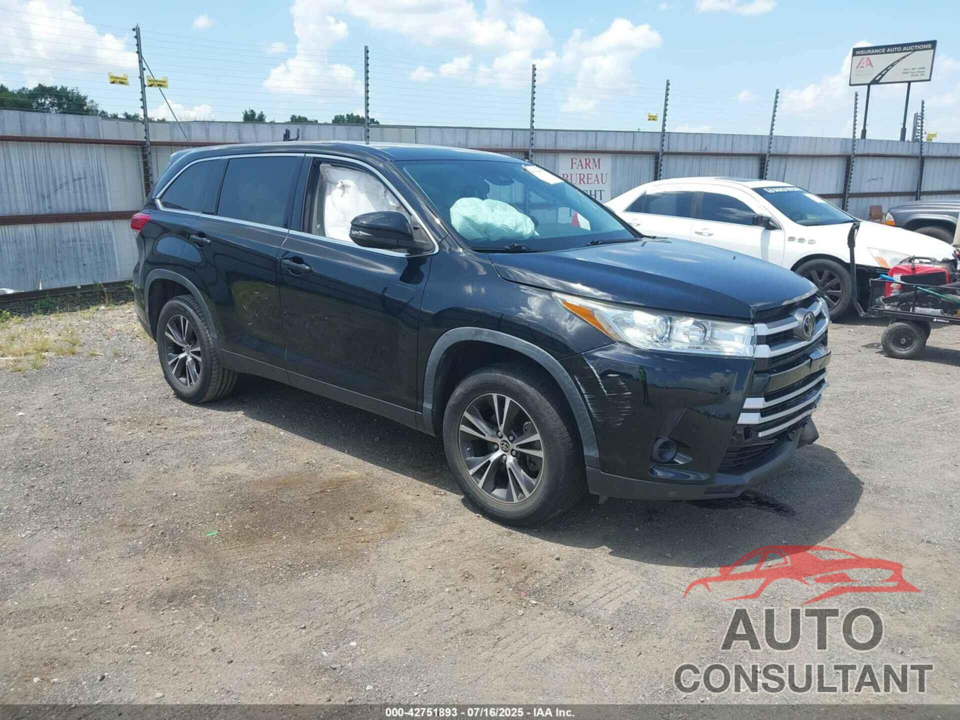 TOYOTA HIGHLANDER 2019 - 5TDZZRFH2KS366525