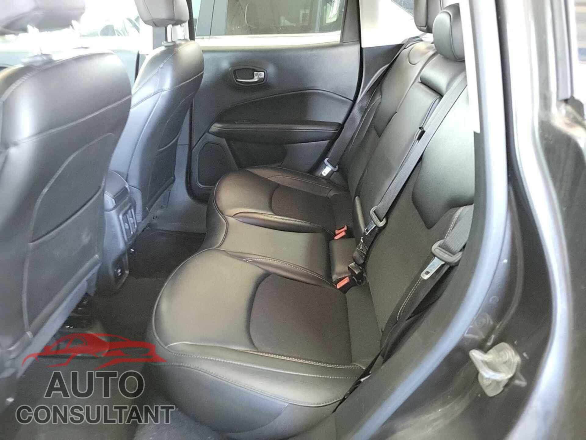 JEEP COMPASS 2020 - 3C4NJDBB8LT214802