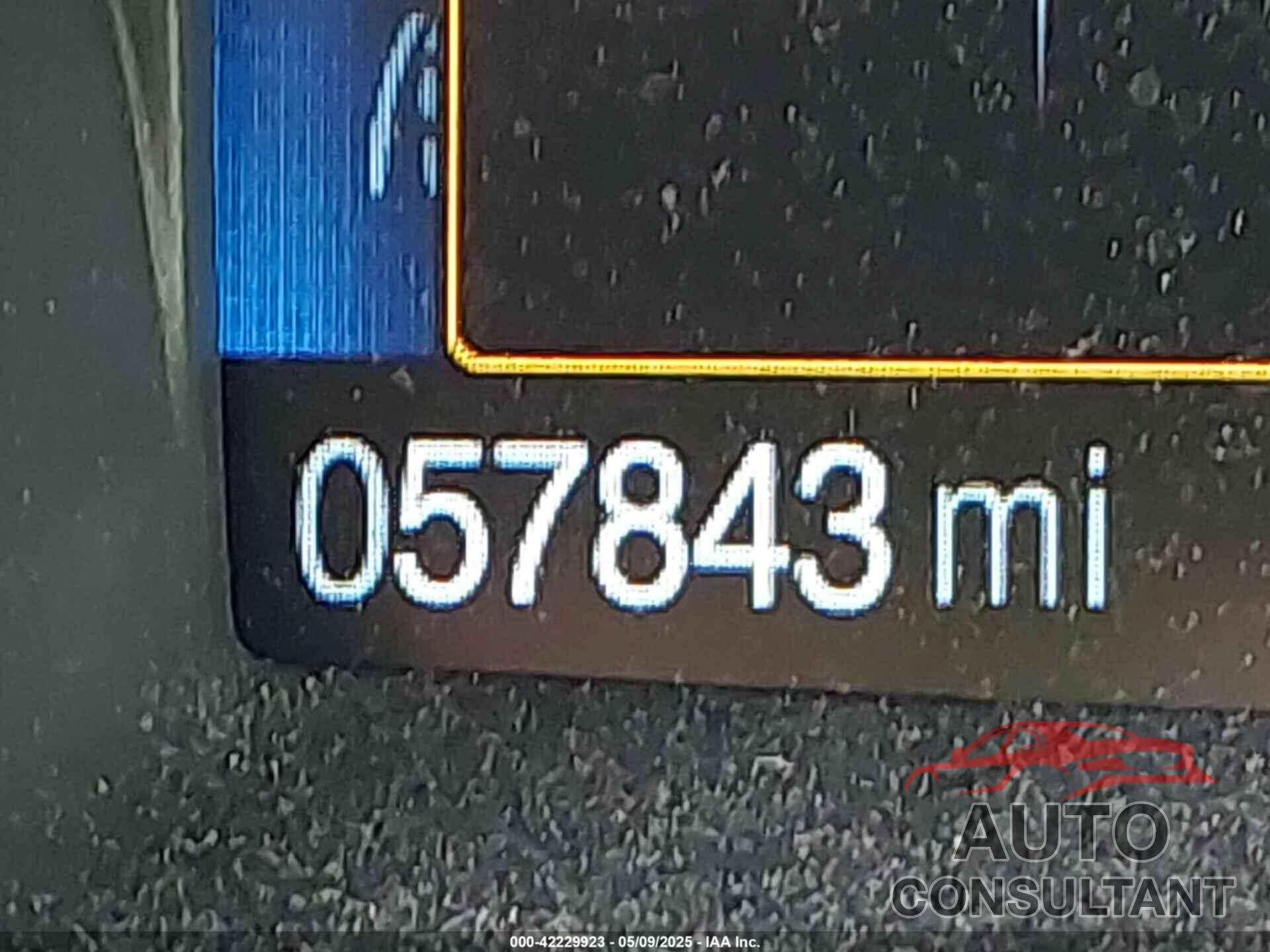 FORD ESCAPE 2018 - 1FMCU0J9XJUA61277