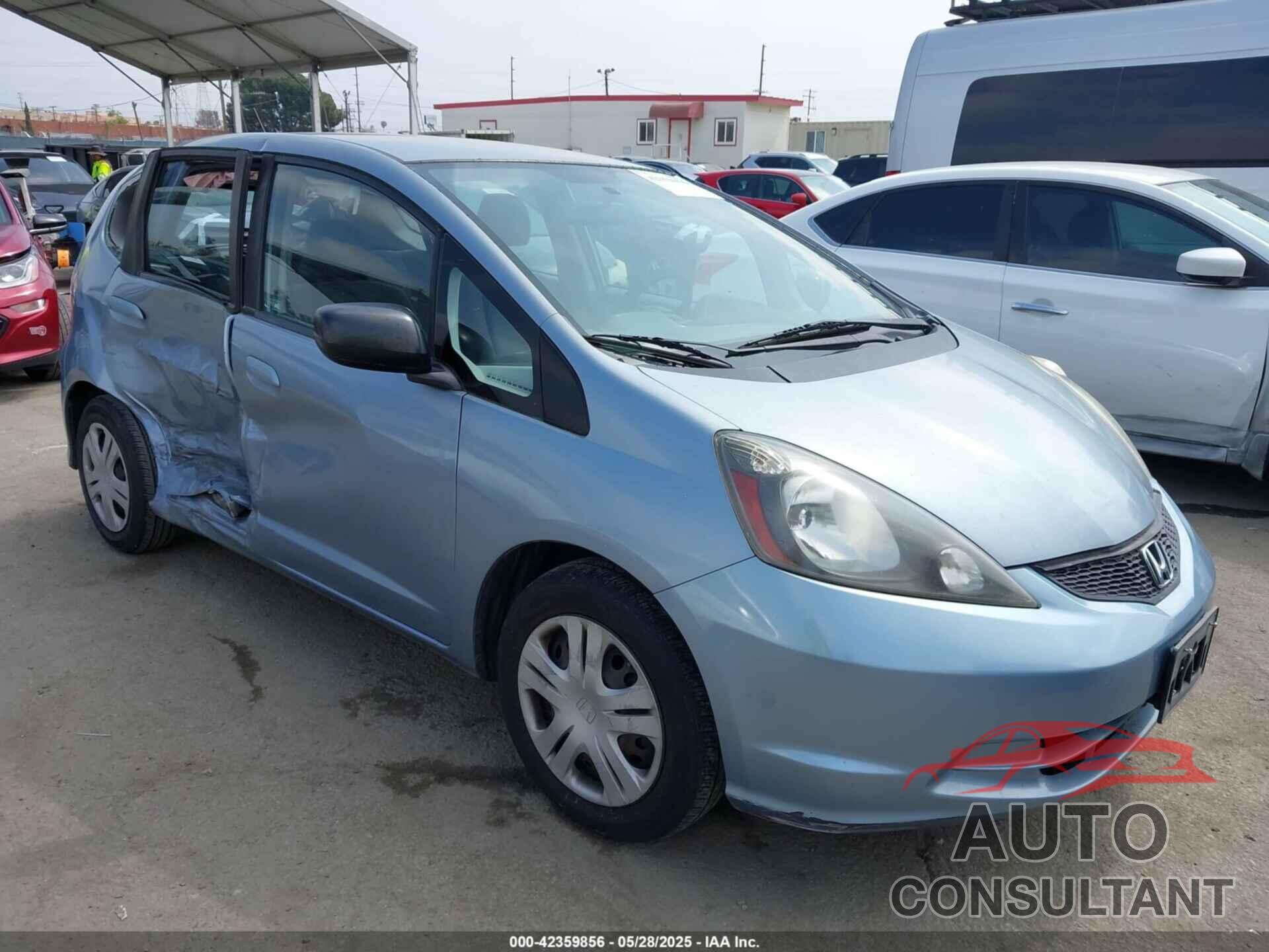HONDA FIT 2011 - JHMGE8H30BC016731