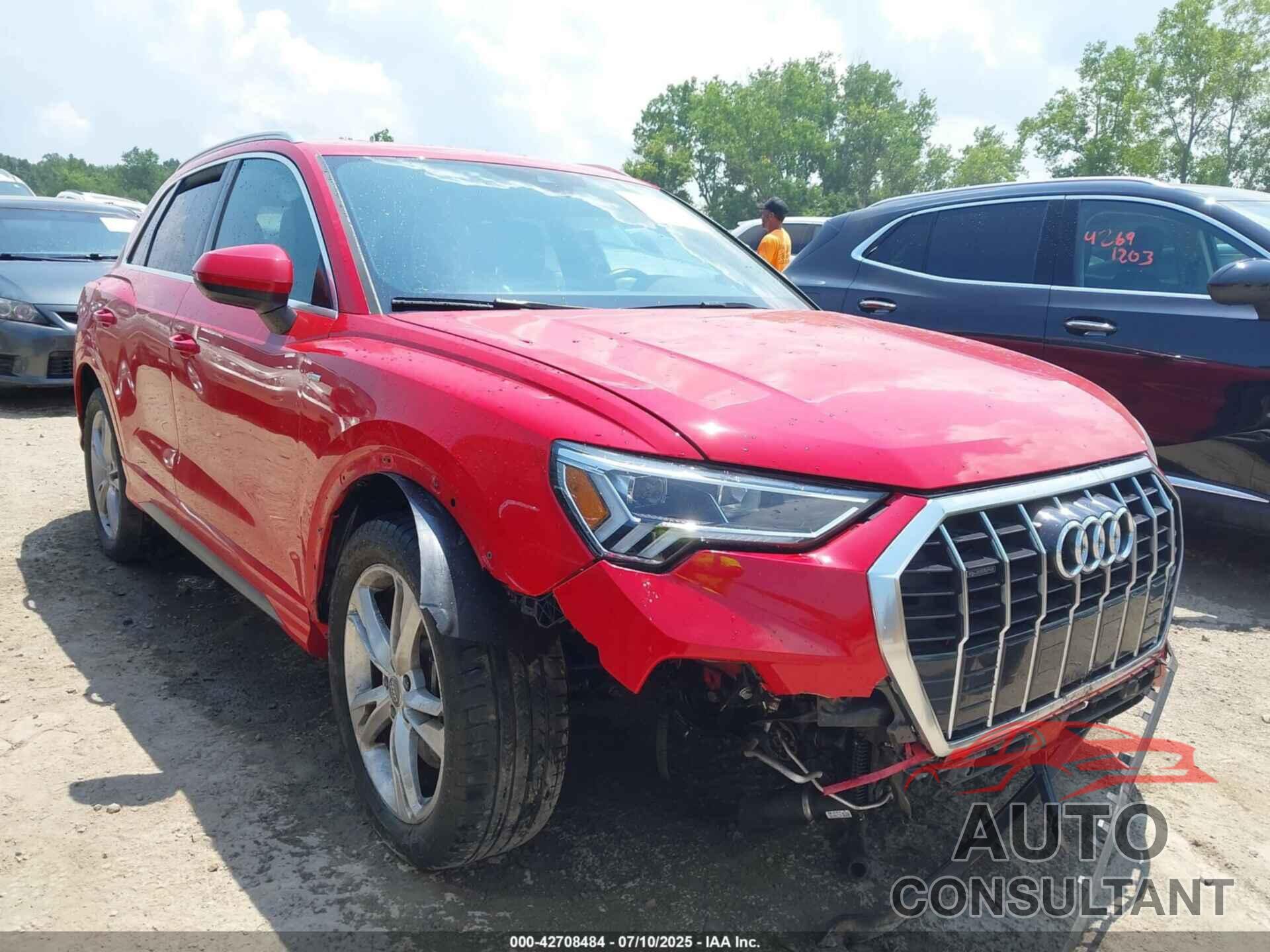 AUDI Q3 2020 - WA1EECF35L1103742