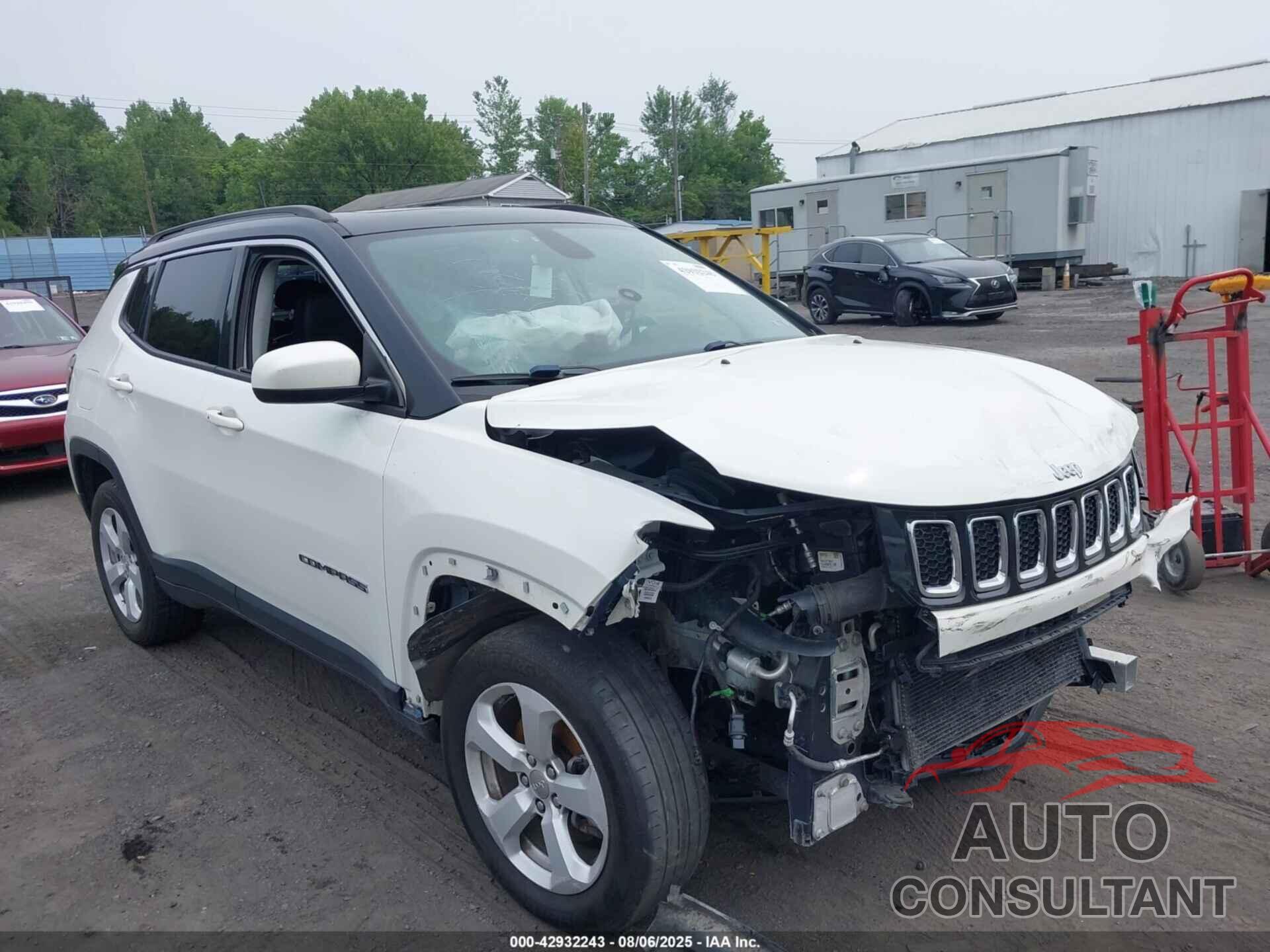 JEEP COMPASS 2018 - 3C4NJDBB1JT161647
