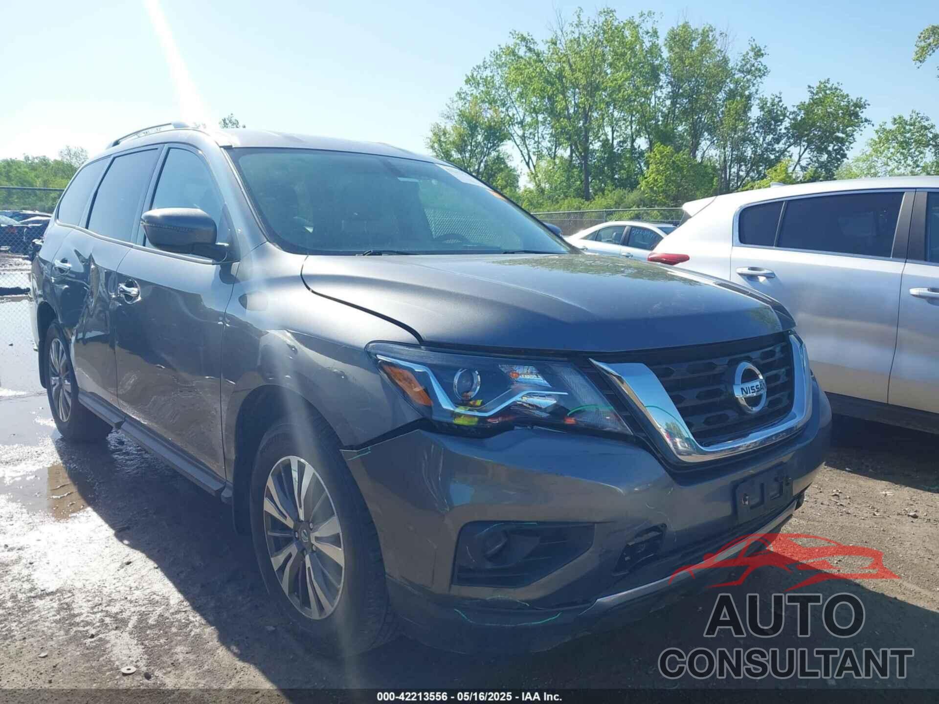 NISSAN PATHFINDER 2017 - 5N1DR2MM3HC638989