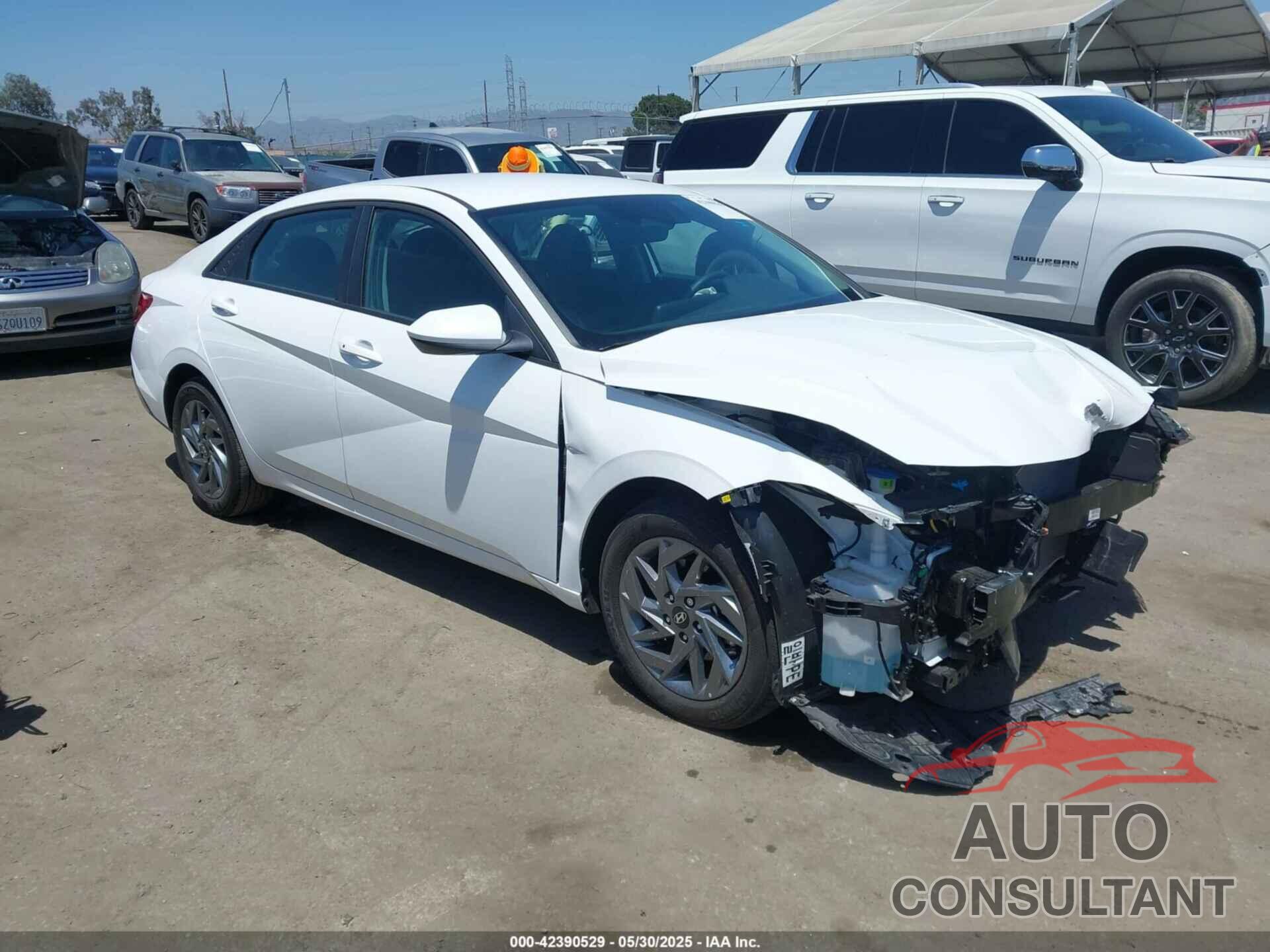 HYUNDAI ELANTRA 2024 - KMHLM4DGXRU840627